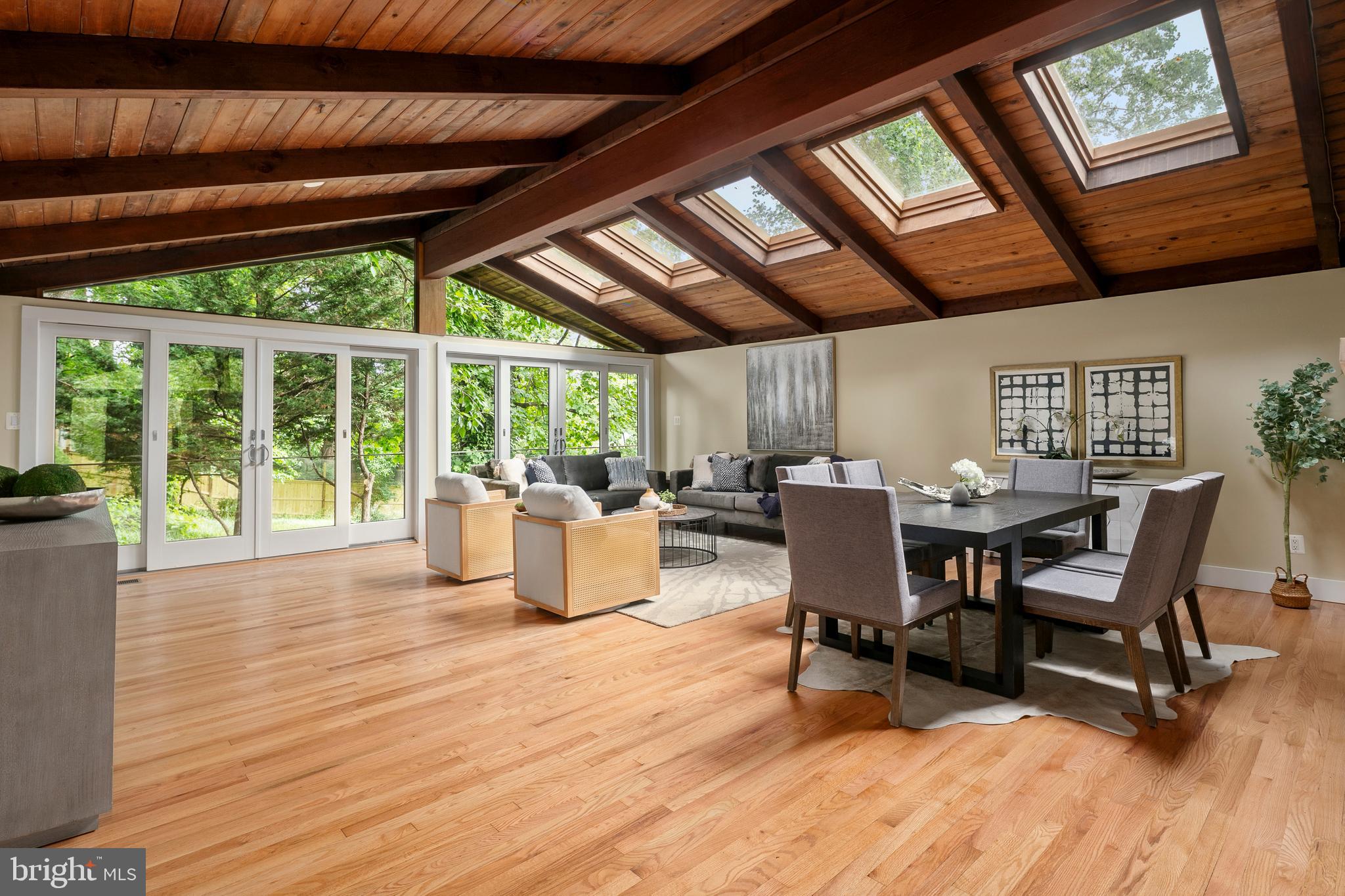 WOODMONT - Residential