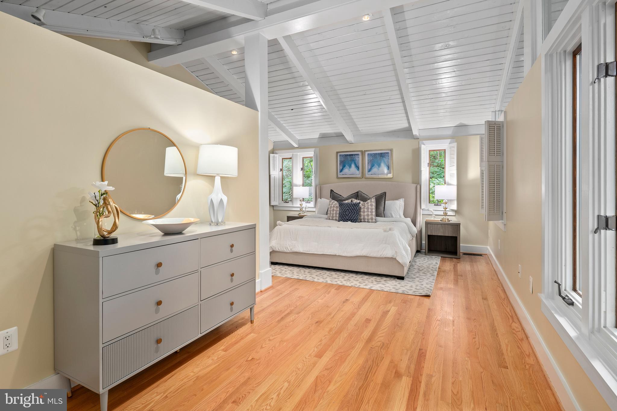 WOODMONT - Residential