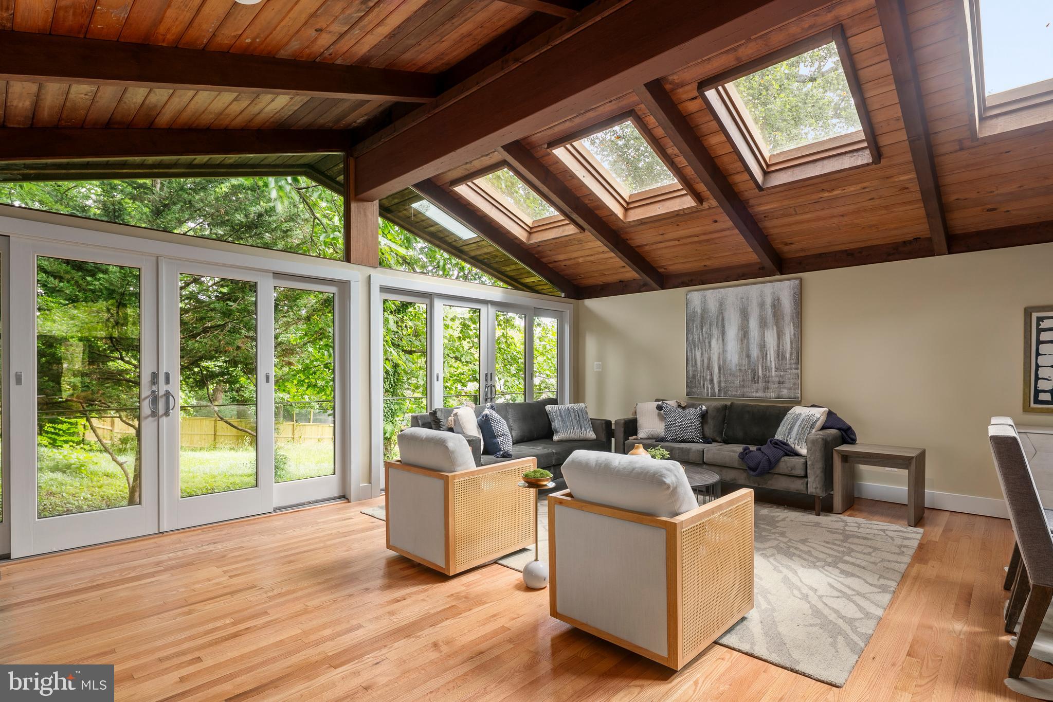 WOODMONT - Residential