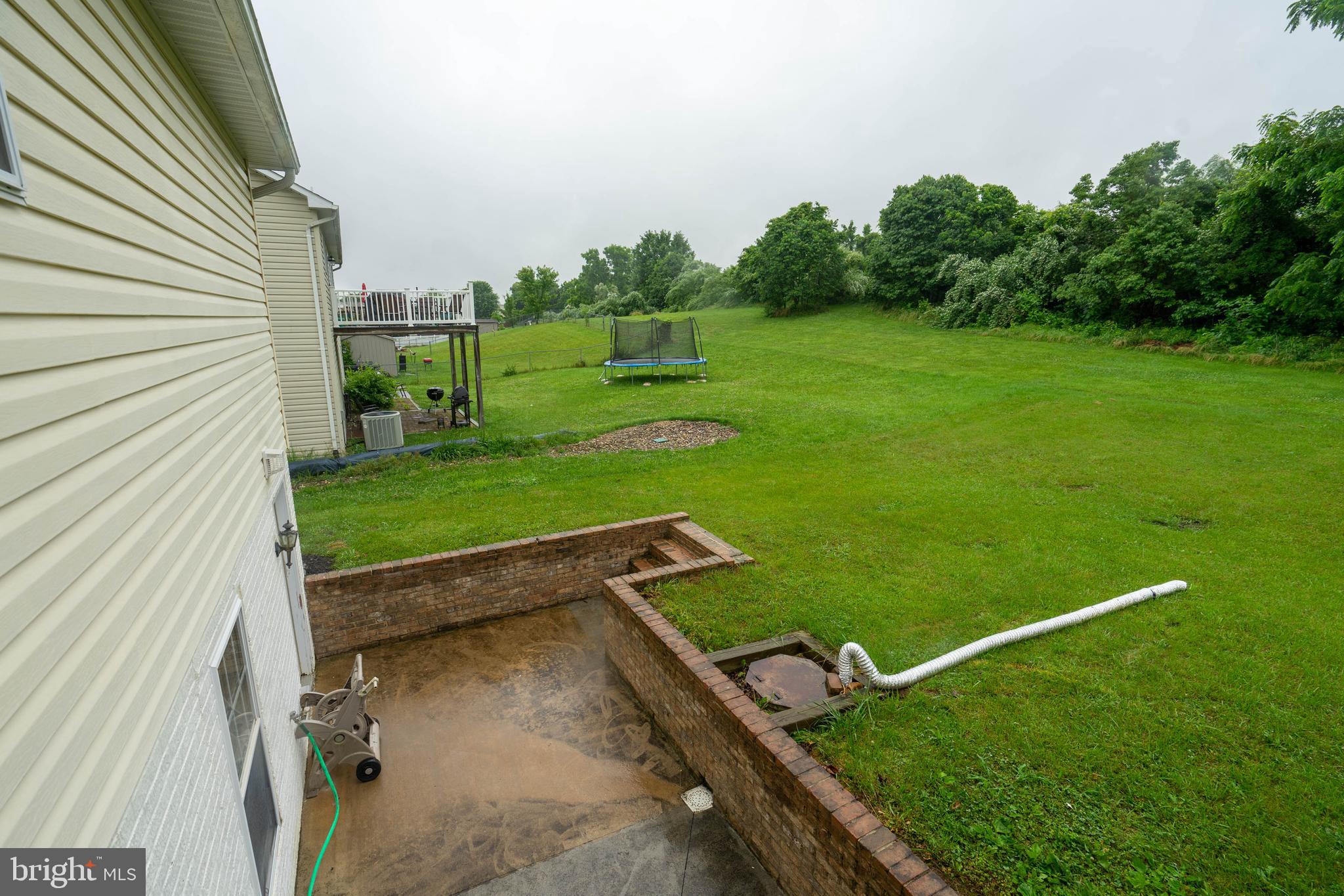 WILLIAMSBURG - Residential Lease