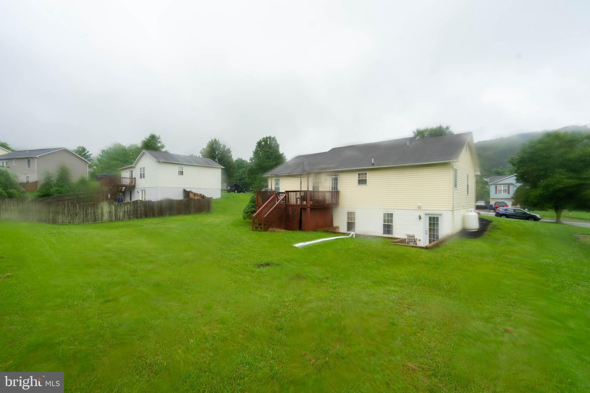 WILLIAMSBURG - Residential Lease