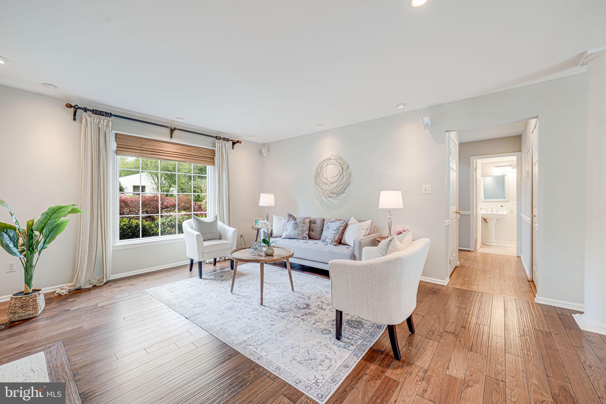 CLARKS CROSSING - Residential