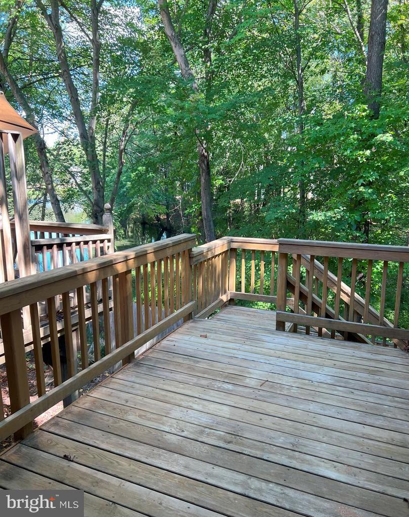 LAKEWOOD EST SUB - Residential