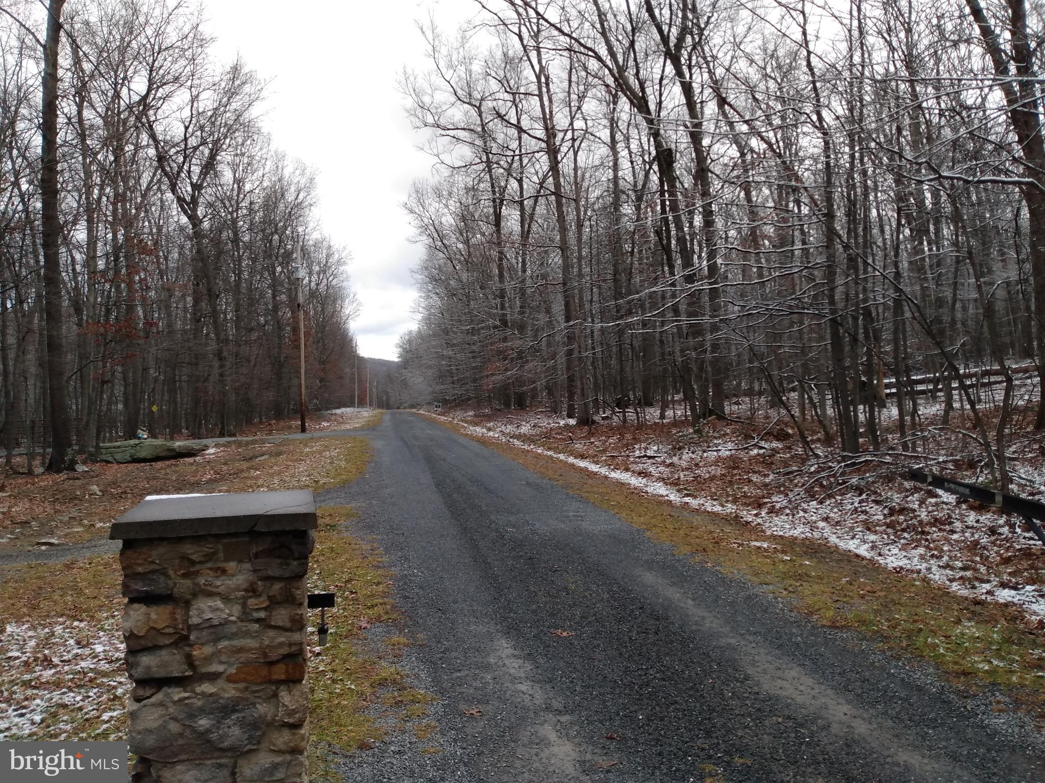 CACAPON HIGHLANDS - Land