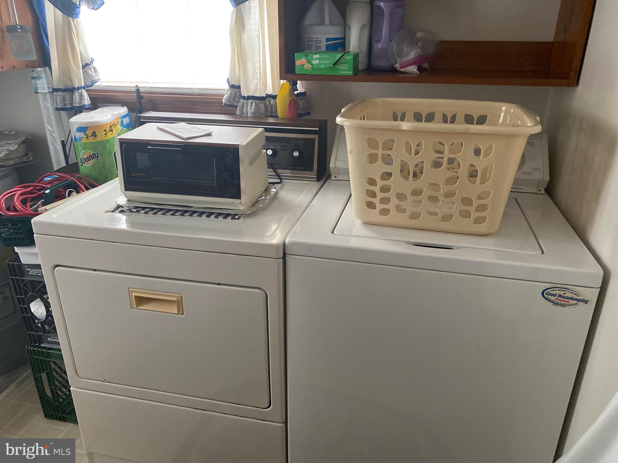 SMITH ISLAND - Residential