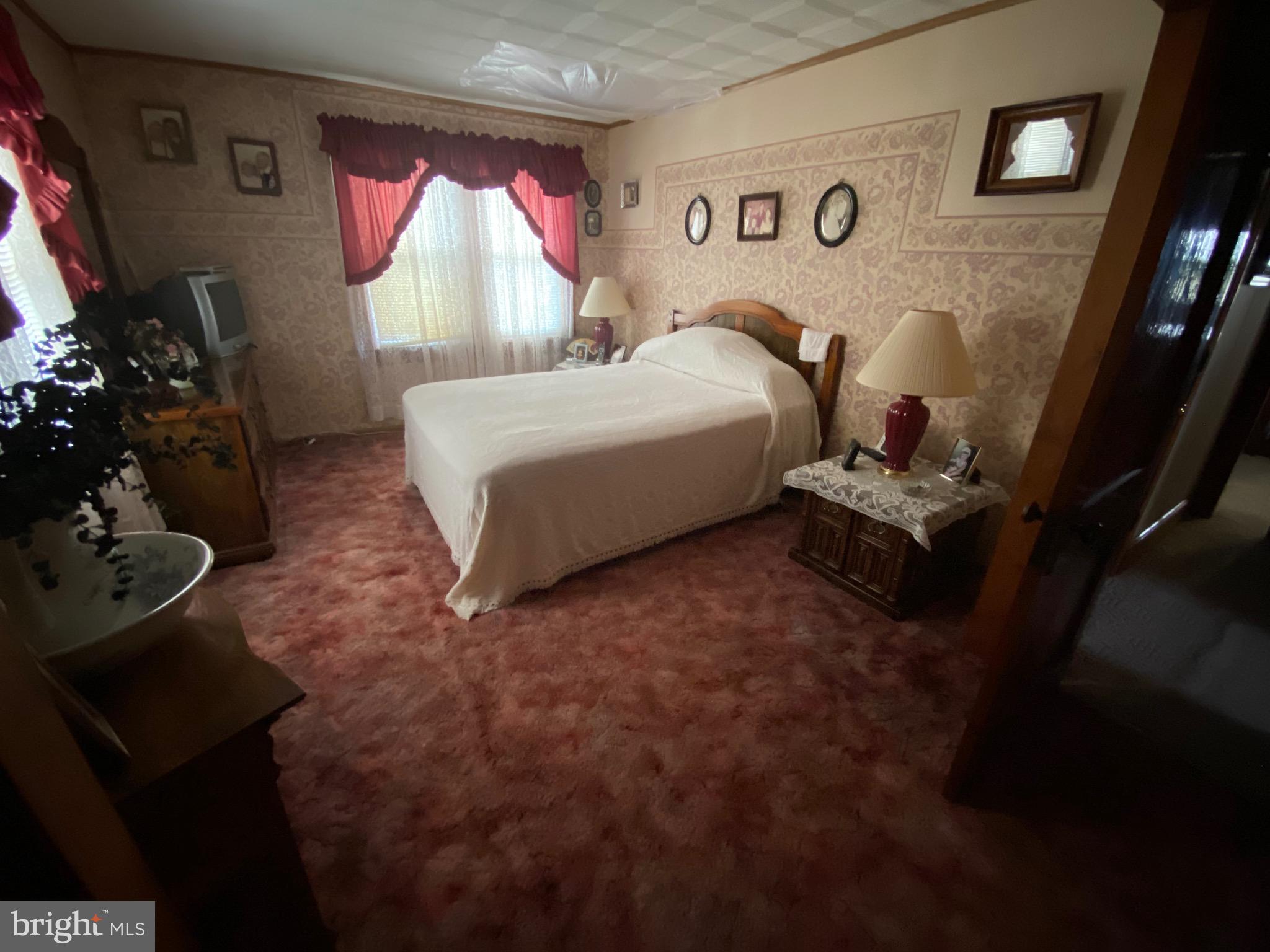 SMITH ISLAND - Residential