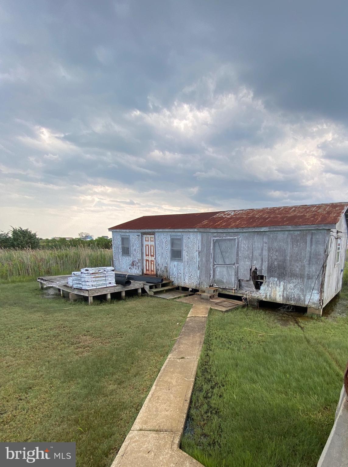 SMITH ISLAND - Residential