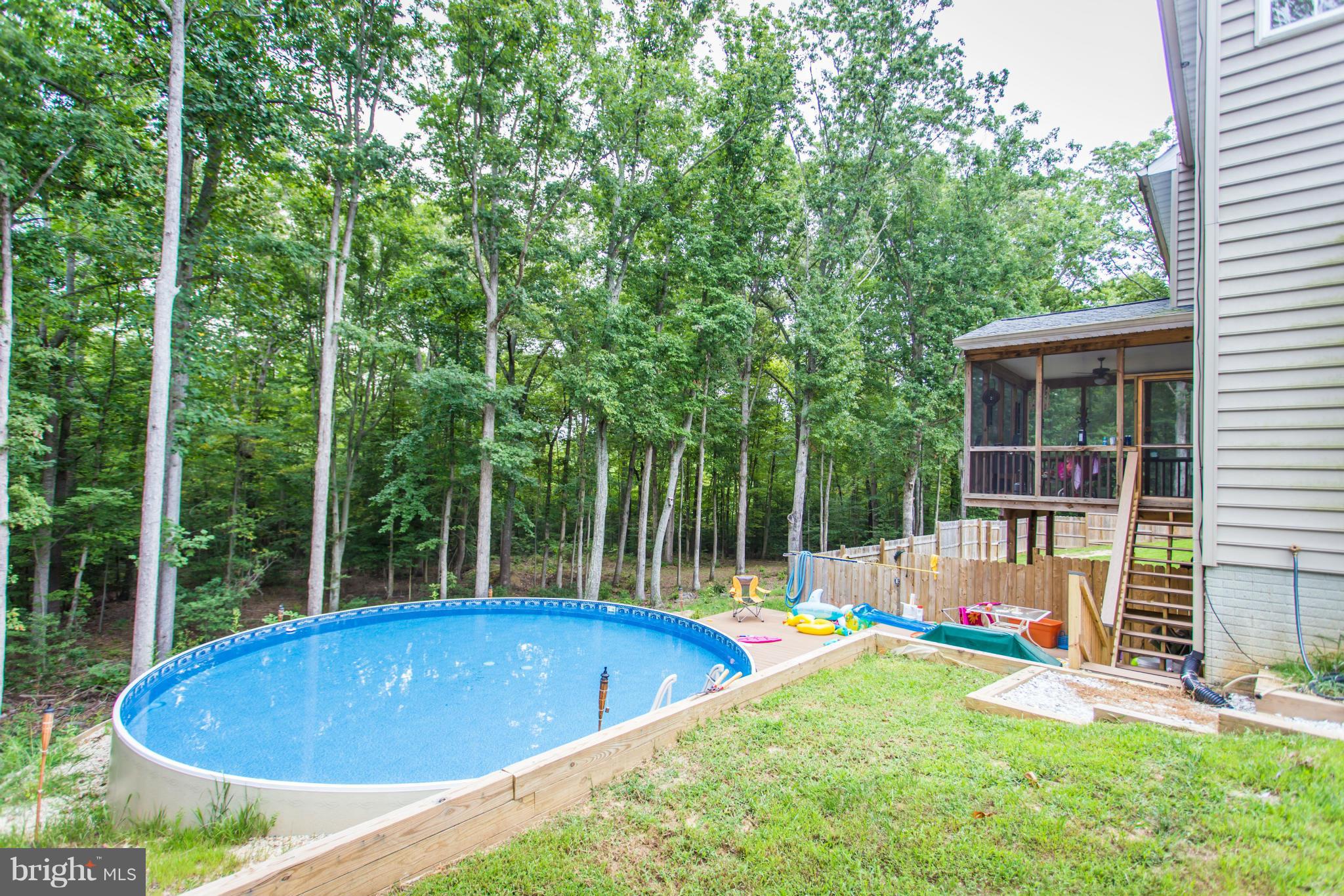 ROLLING MEADOWS - Residential