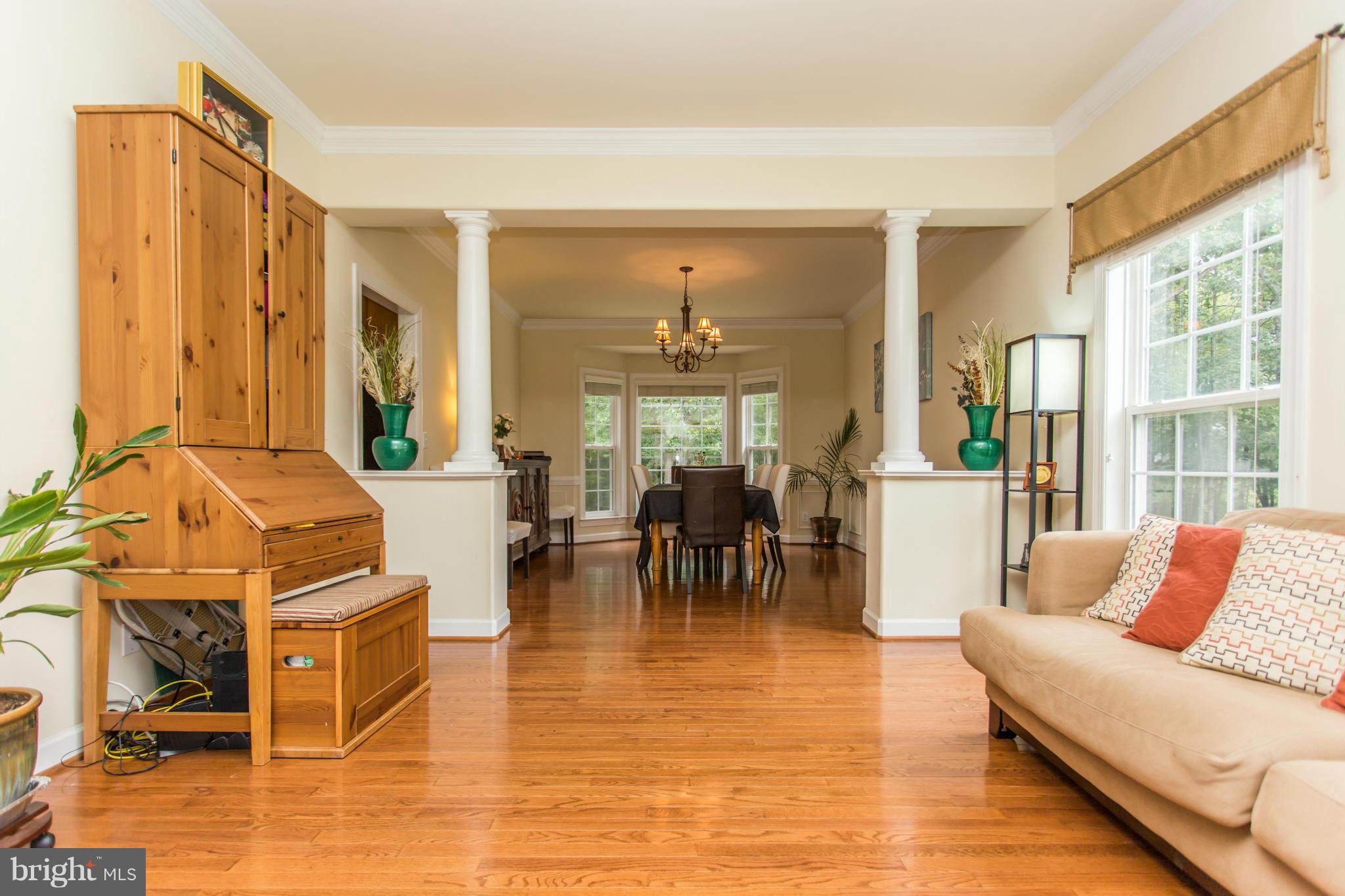 ROLLING MEADOWS - Residential