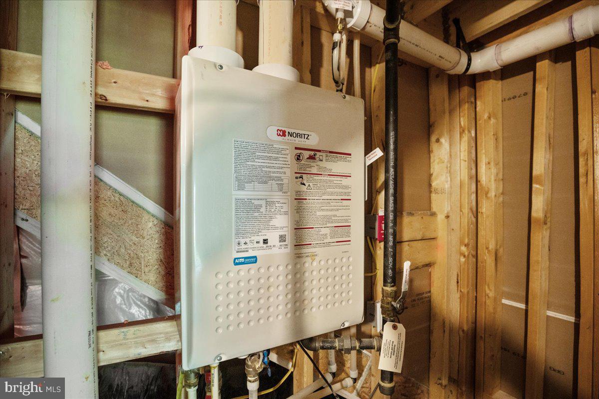 BRENTWOOD - Residential