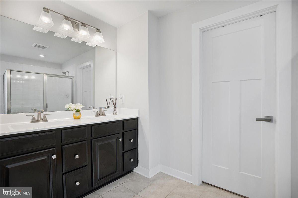 BRENTWOOD - Residential