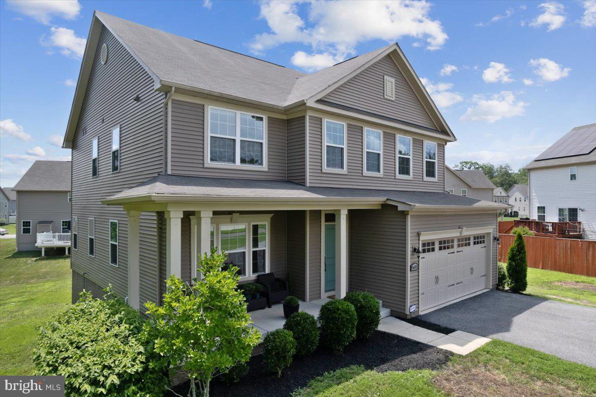 BRENTWOOD - Residential