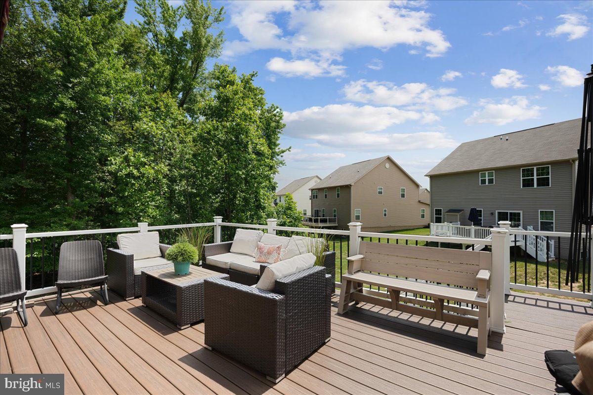 BRENTWOOD - Residential