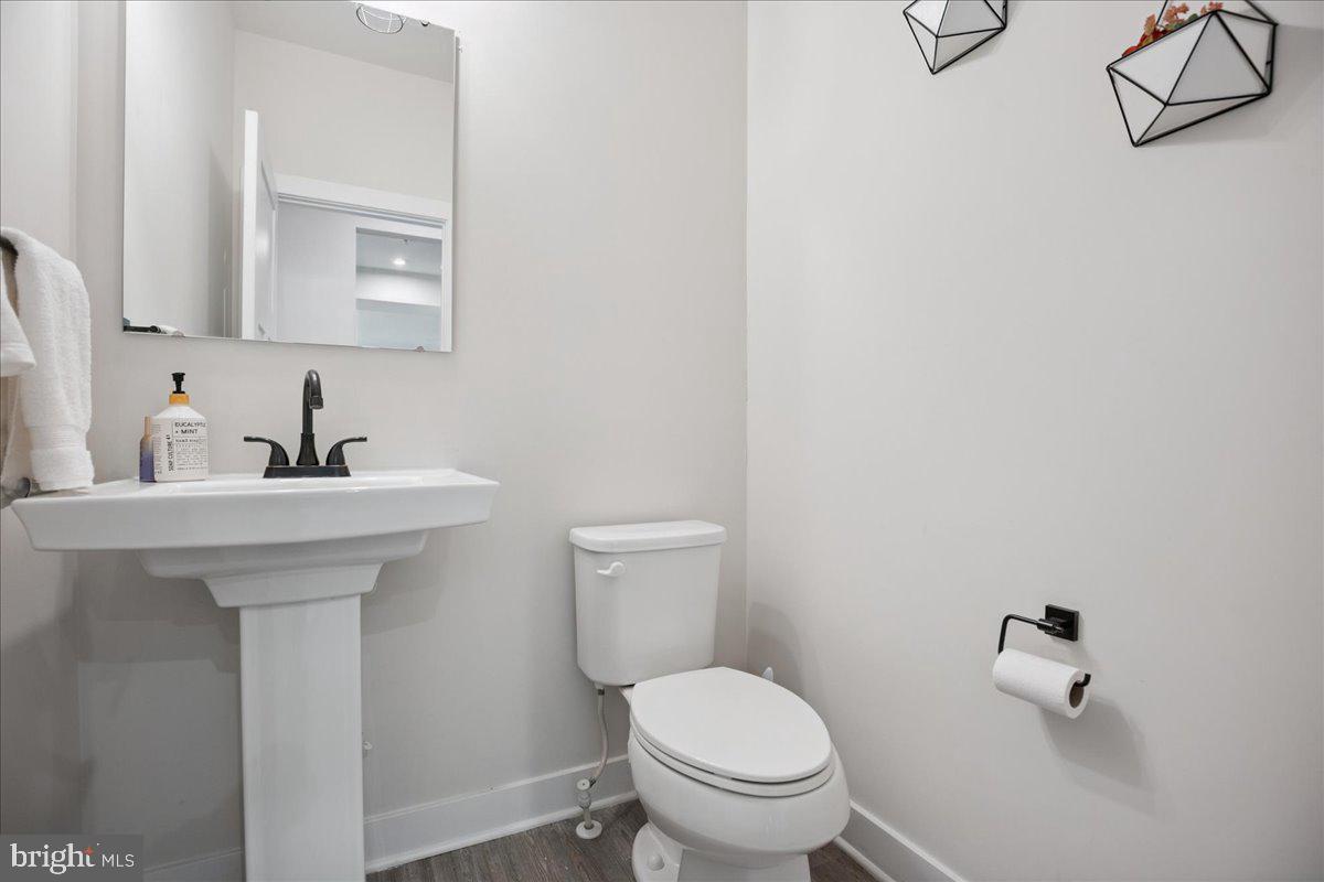 BRENTWOOD - Residential