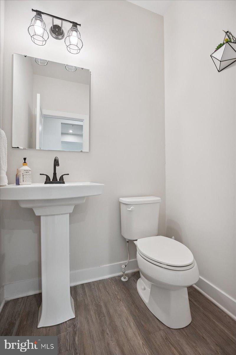 BRENTWOOD - Residential