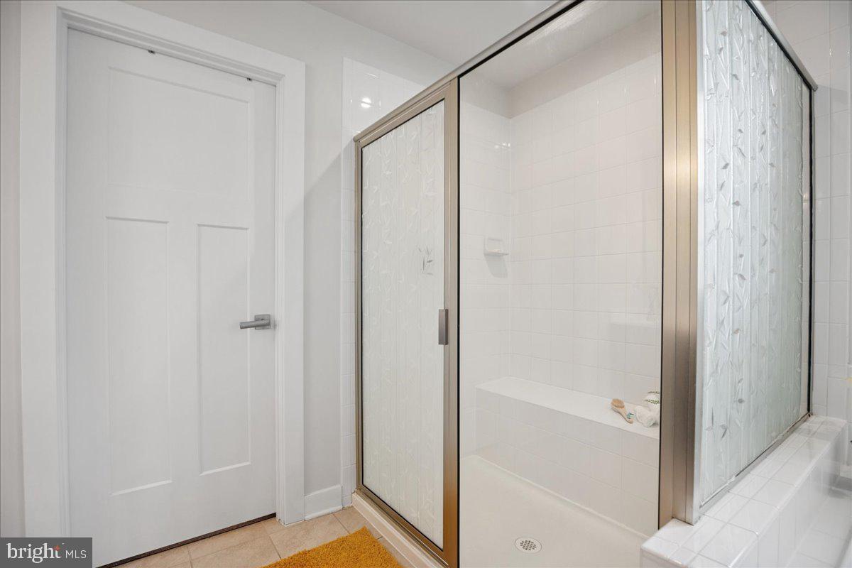 BRENTWOOD - Residential