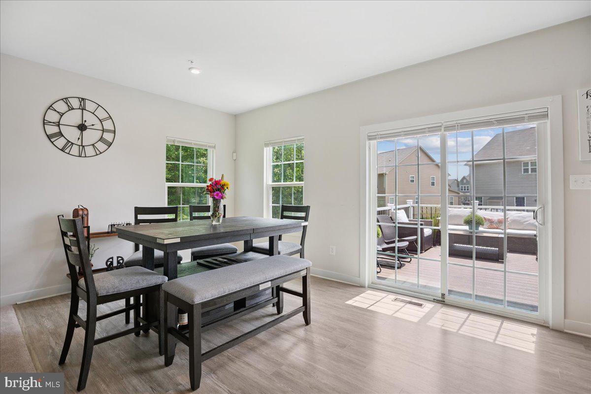 BRENTWOOD - Residential