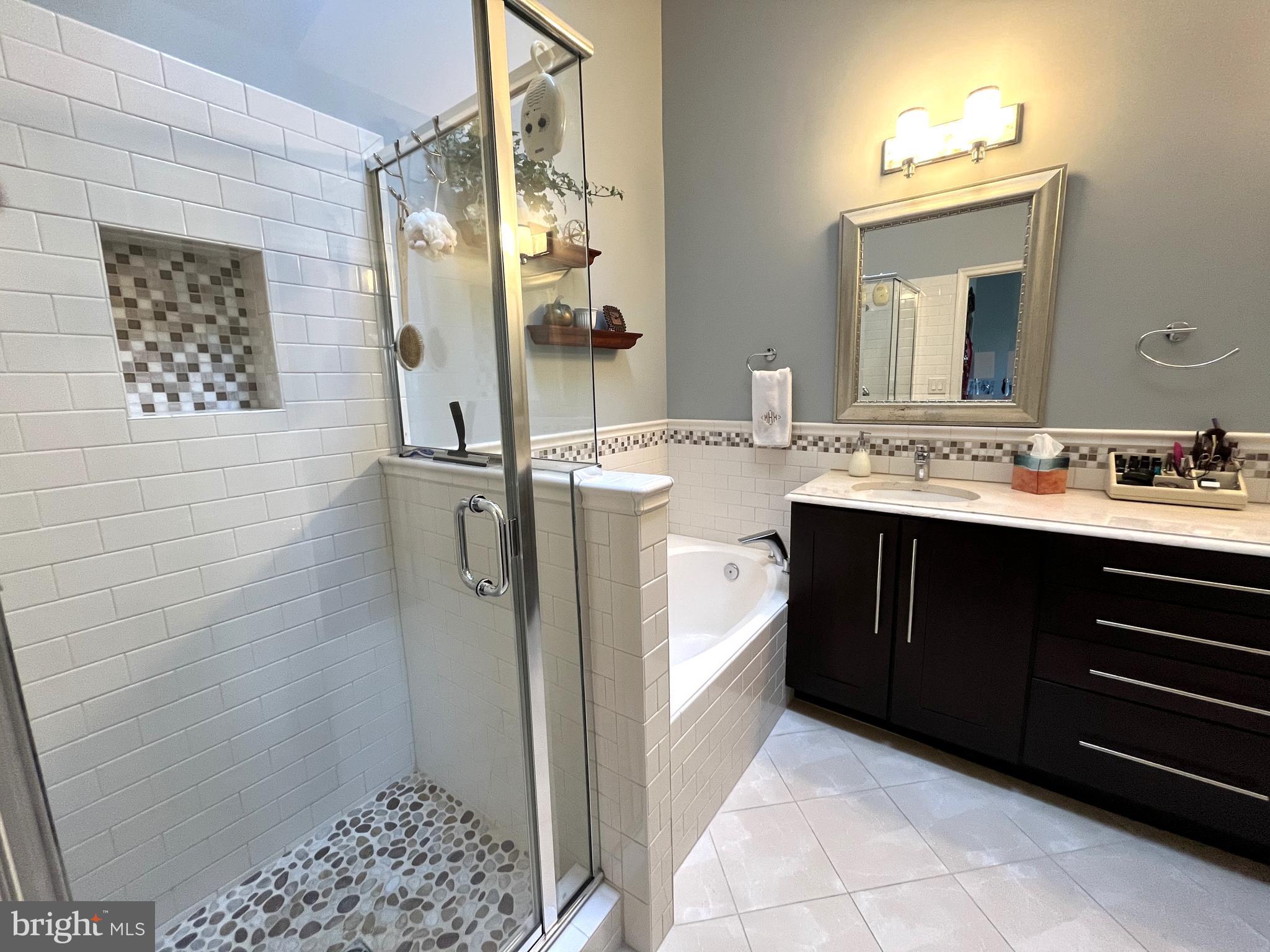 ASHBURN FARM - Residential Lease