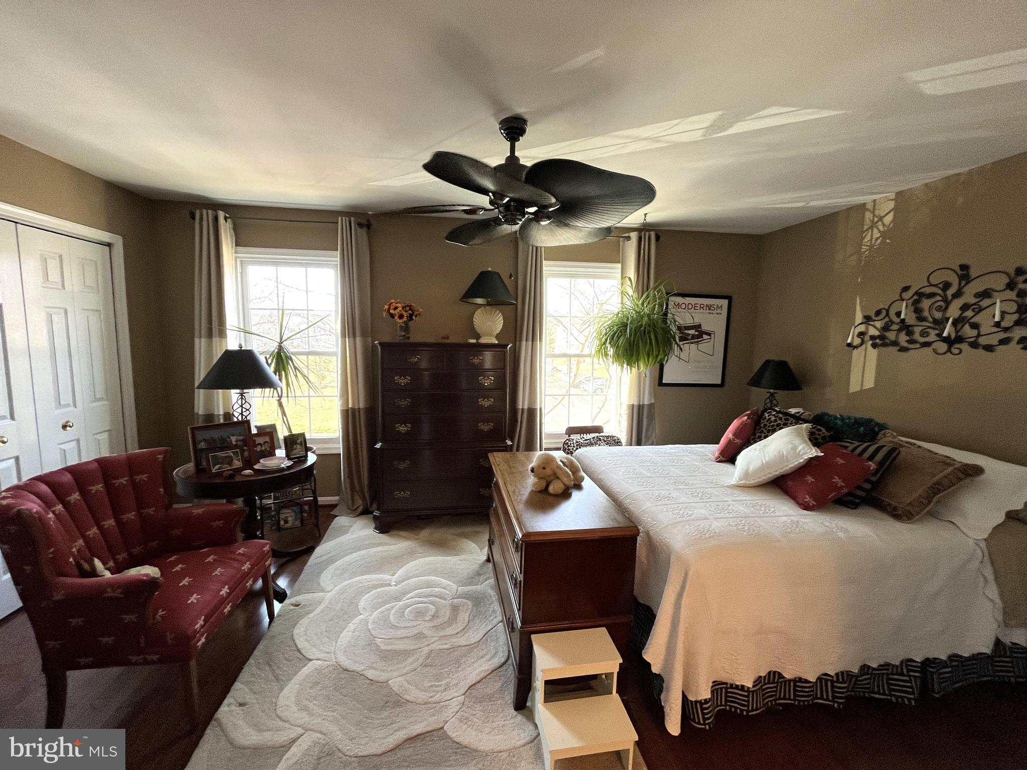 ASHBURN FARM - Residential Lease