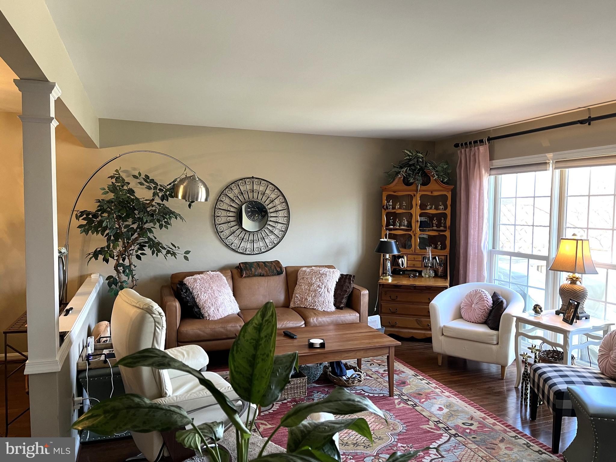 ASHBURN FARM - Residential Lease