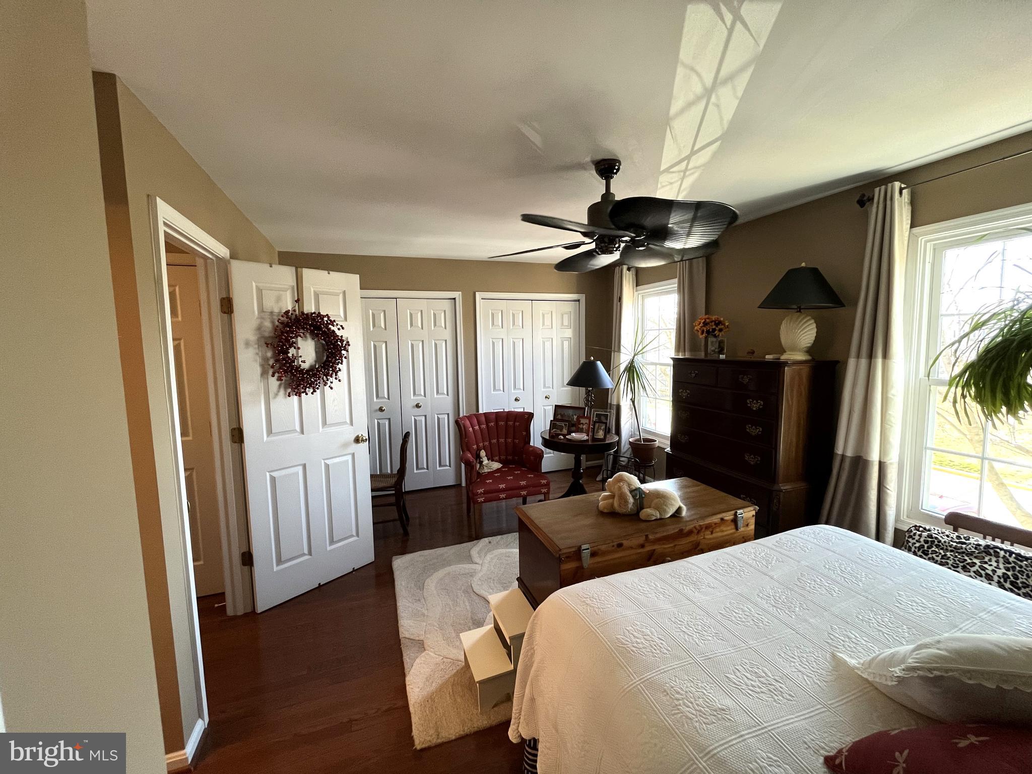 ASHBURN FARM - Residential Lease