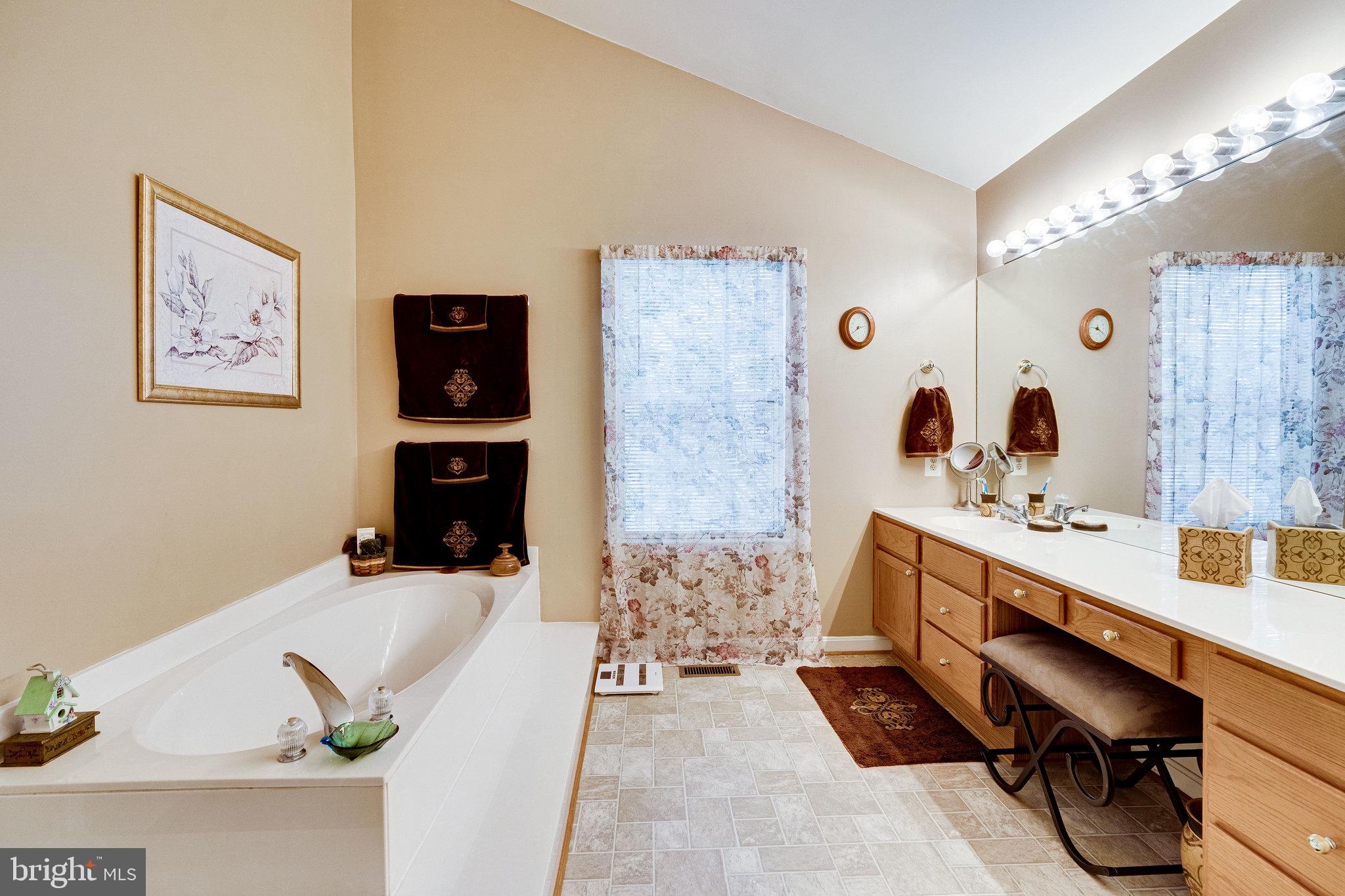 WELLINGTON - Residential