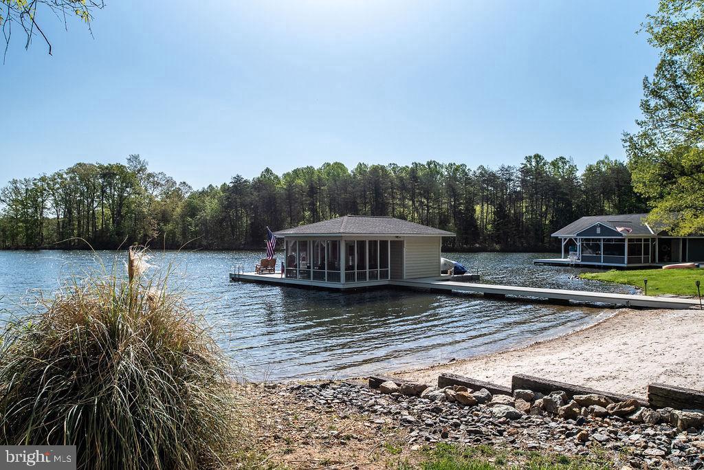 ANNA HIGHVIEW - Residential