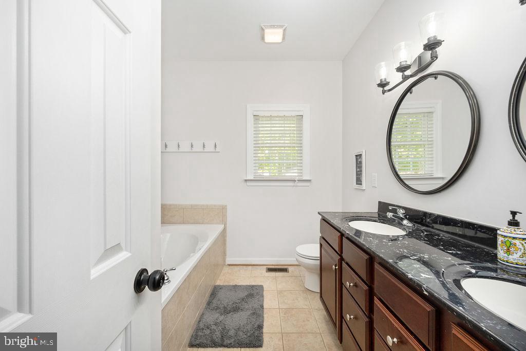 ANNA HIGHVIEW - Residential