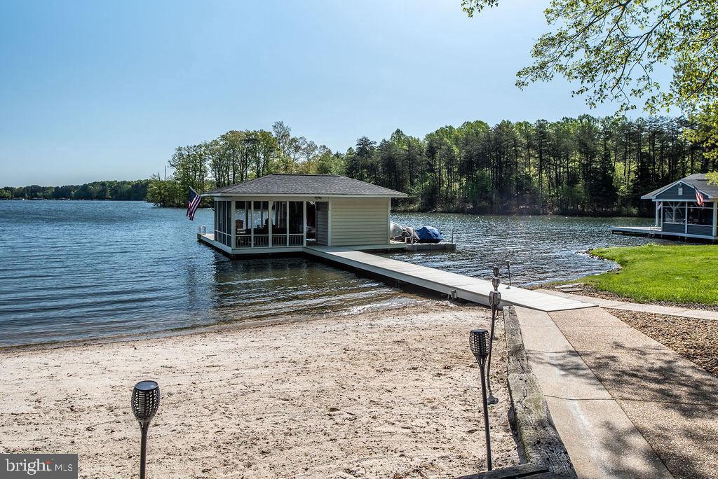 ANNA HIGHVIEW - Residential