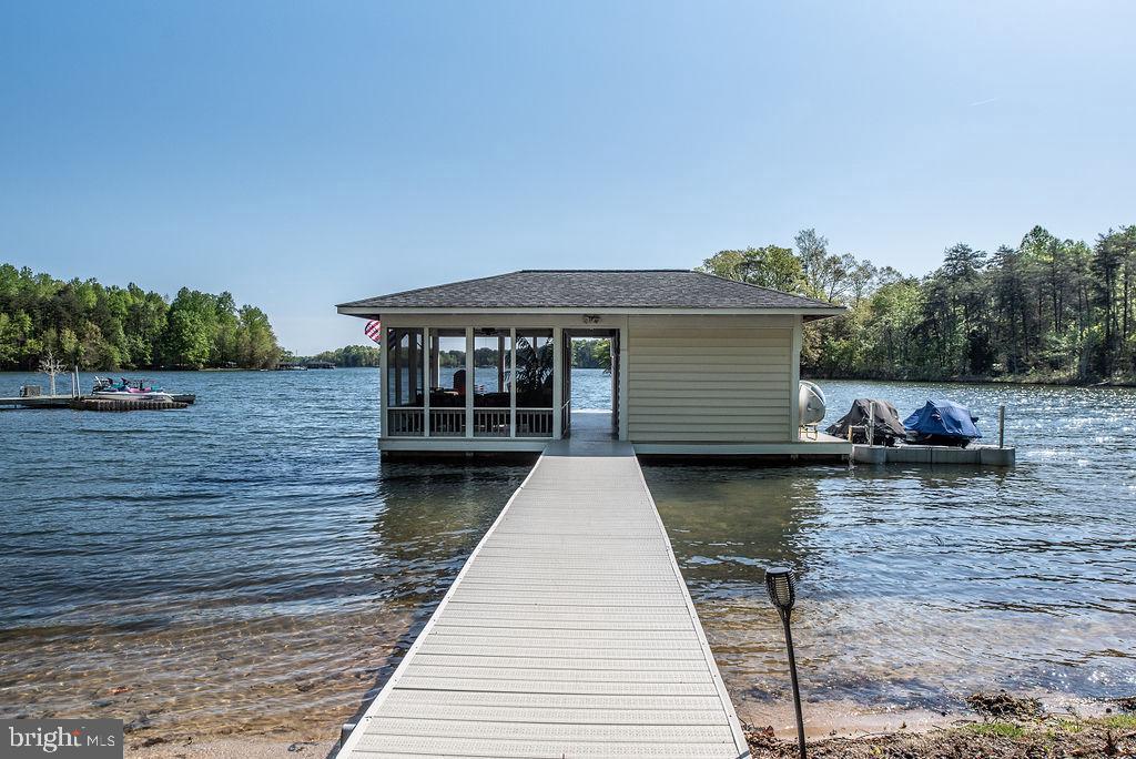 ANNA HIGHVIEW - Residential