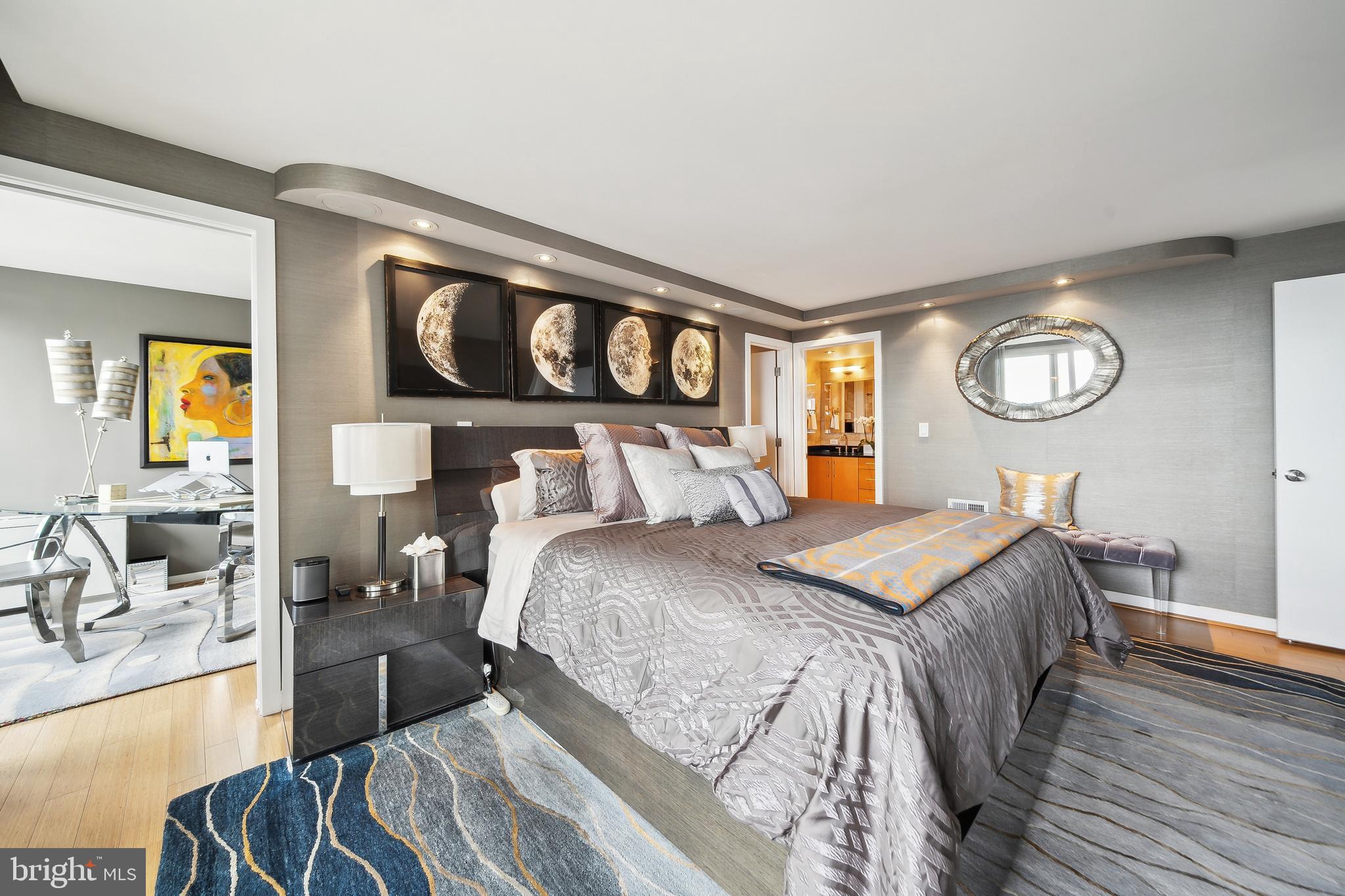 PHILADELPHIA - Residential