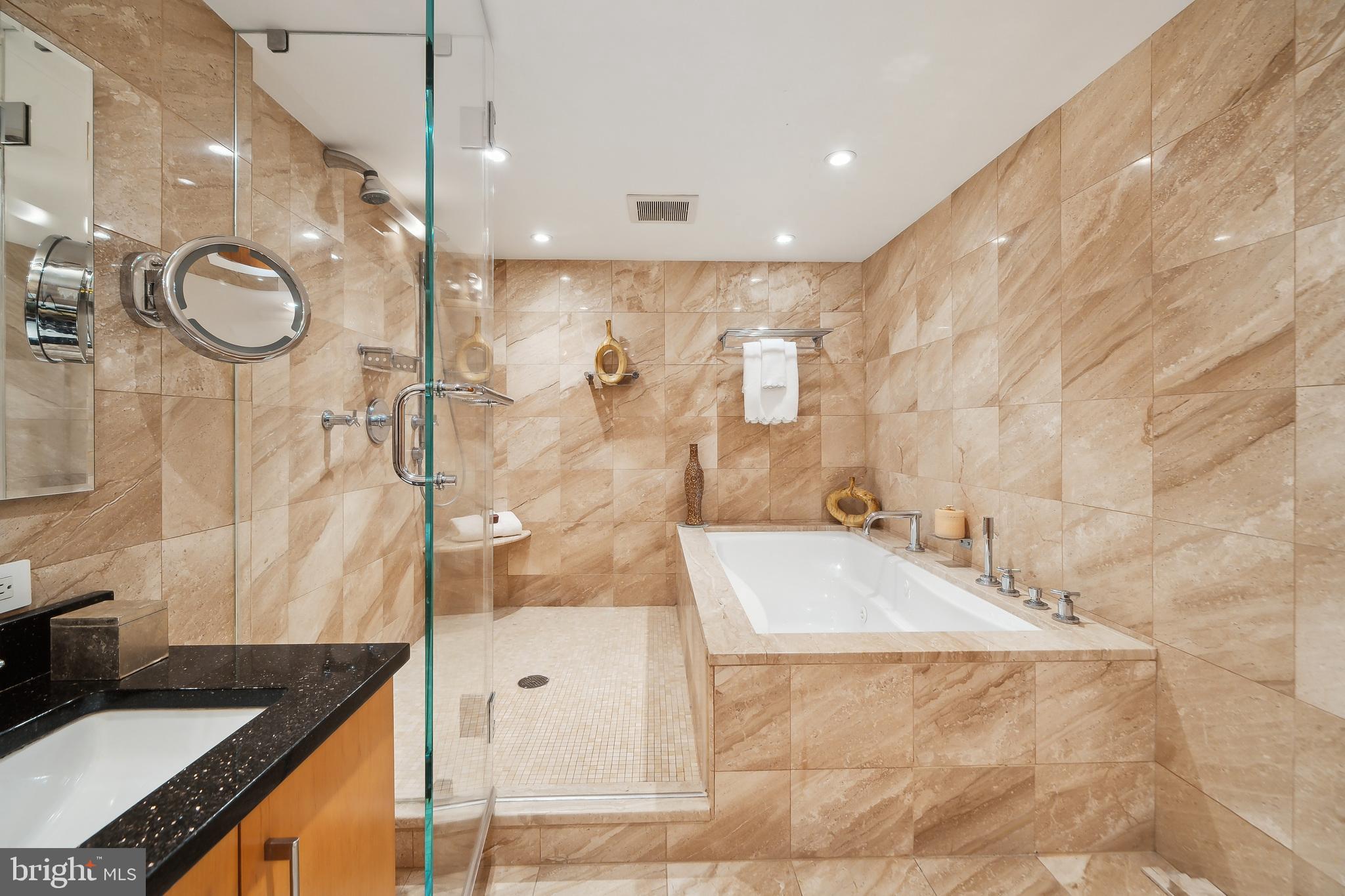 PHILADELPHIA - Residential