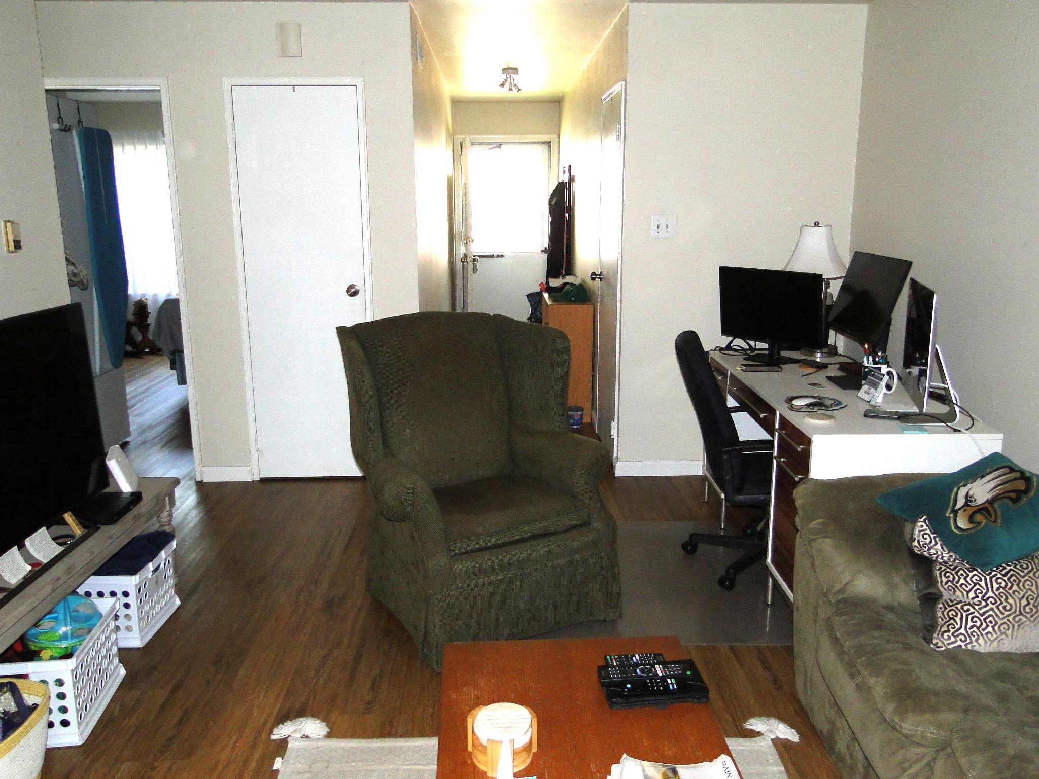 8 SHANNON DRIVE