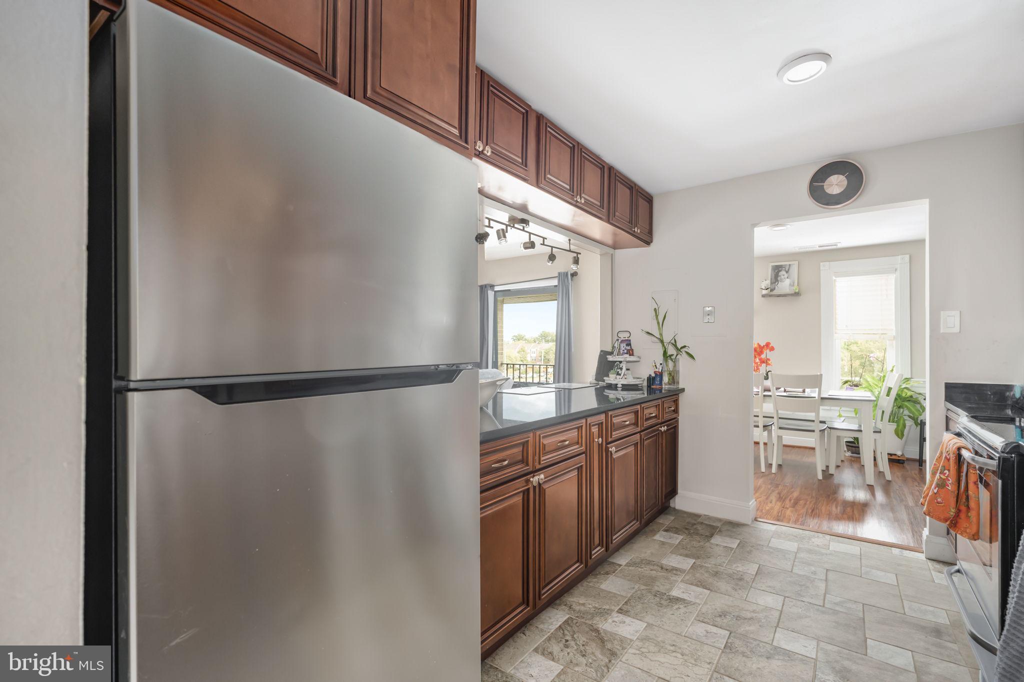 JEFFERSON MEWS - Residential