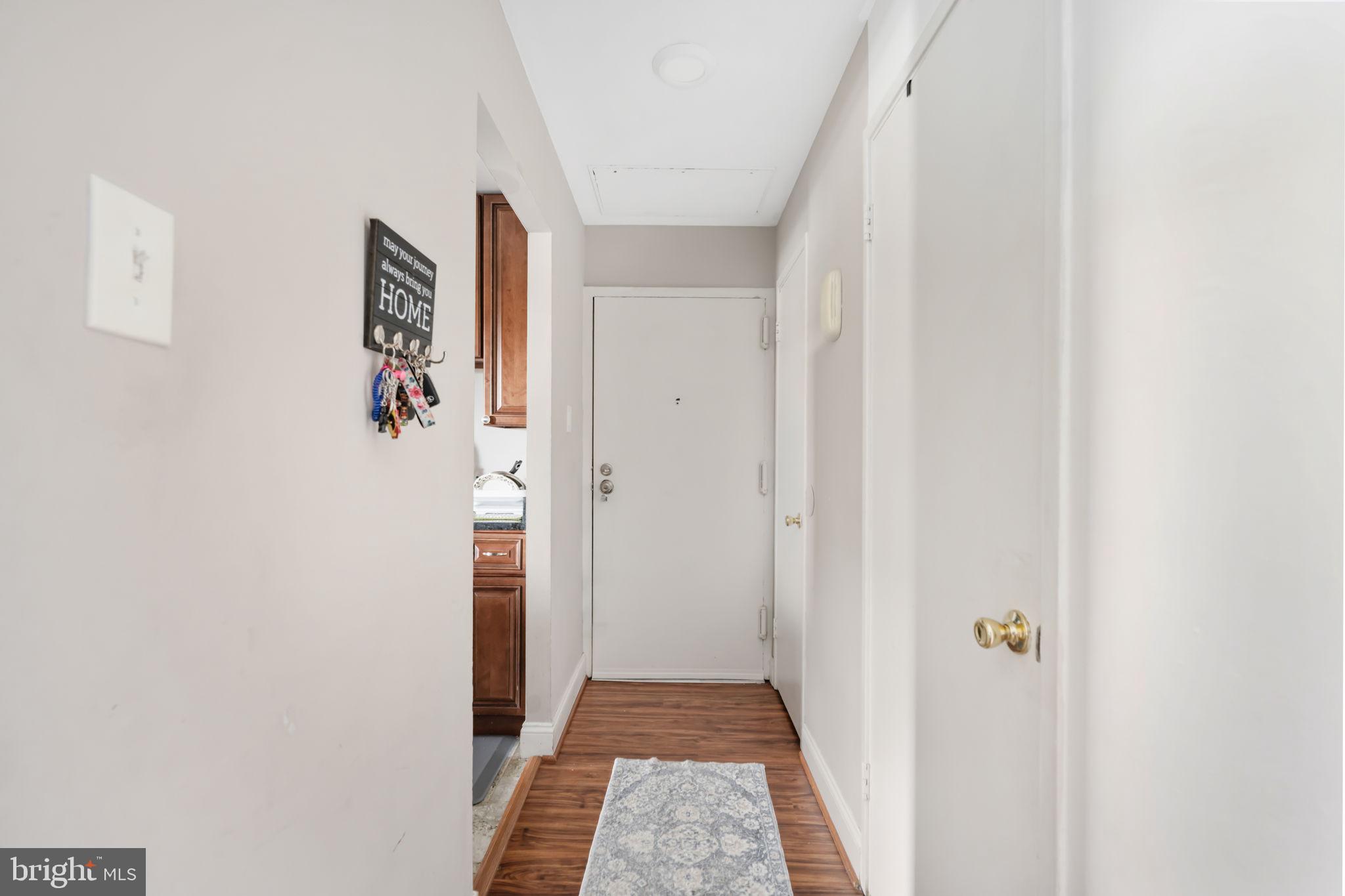 JEFFERSON MEWS - Residential