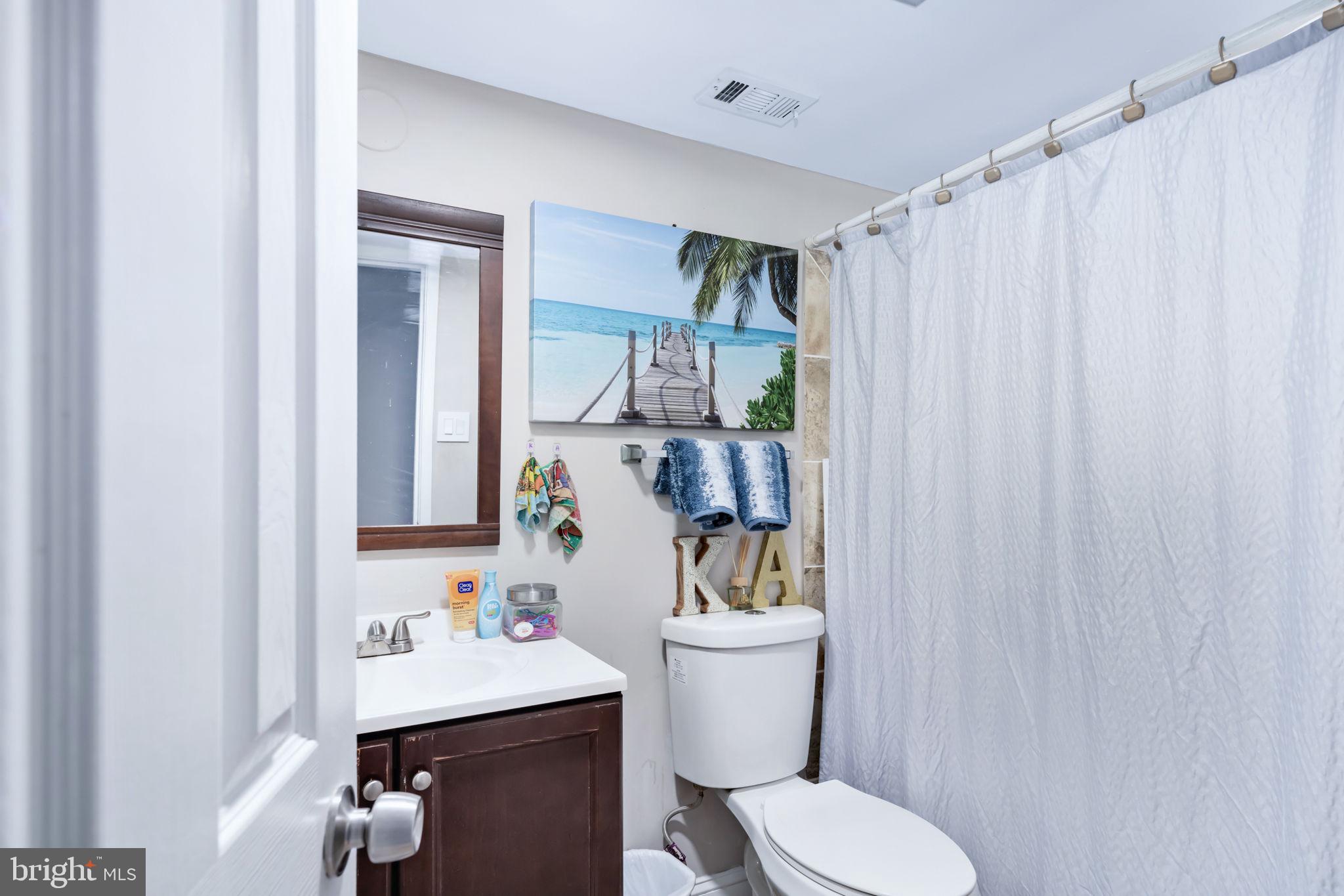 JEFFERSON MEWS - Residential