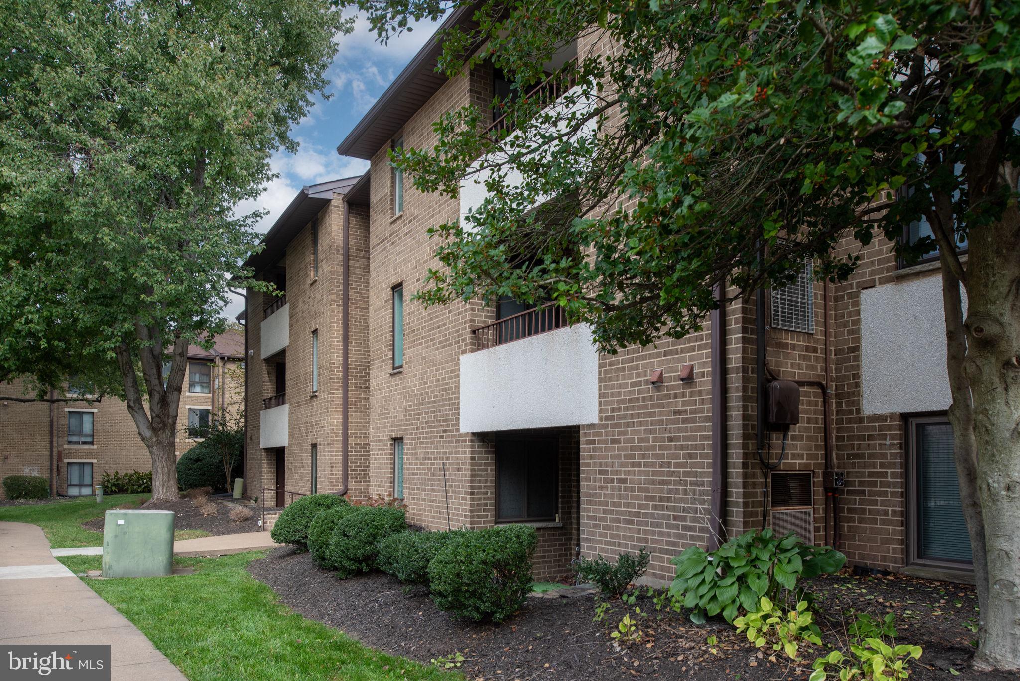 JEFFERSON MEWS - Residential