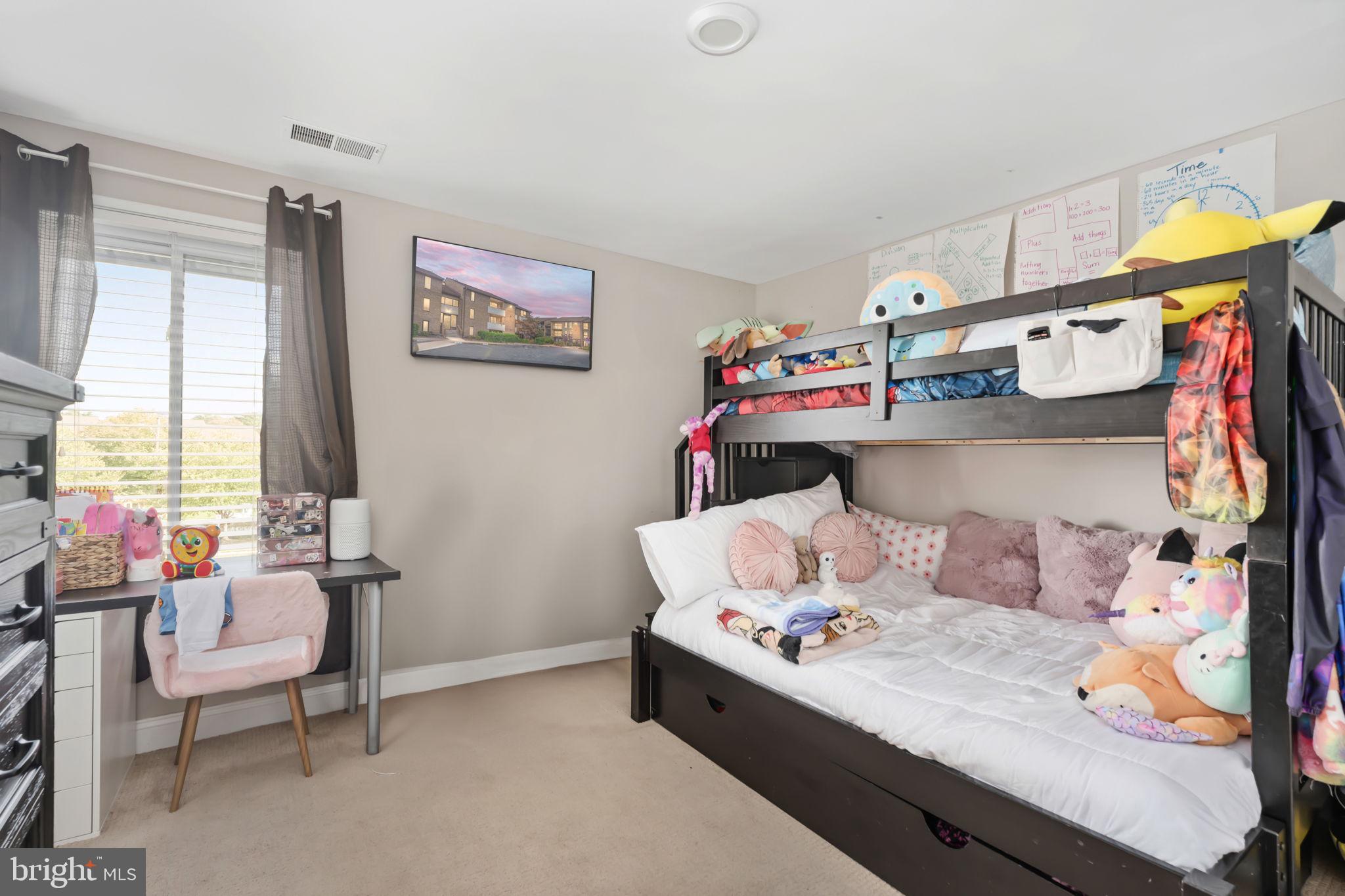 JEFFERSON MEWS - Residential