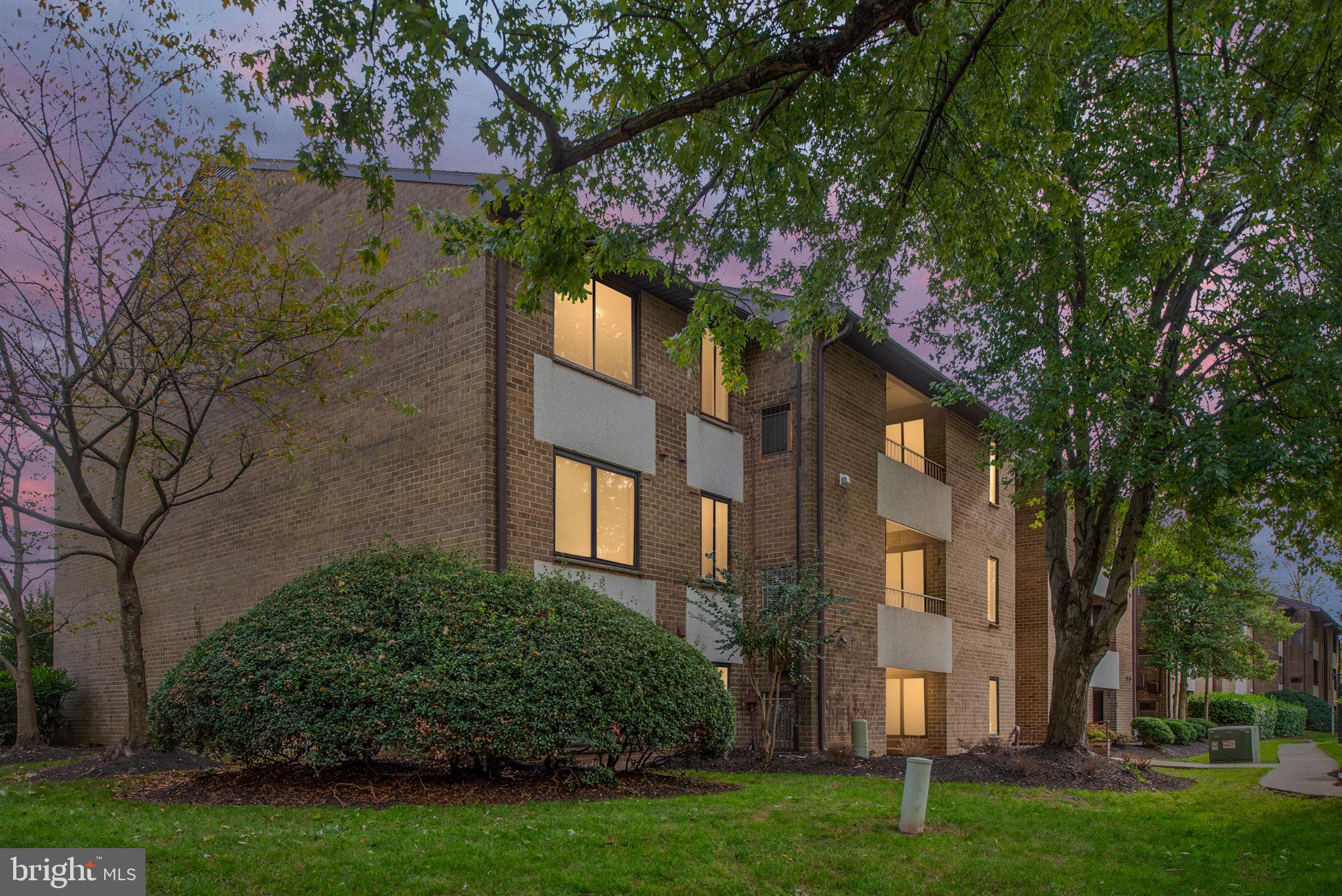 JEFFERSON MEWS - Residential