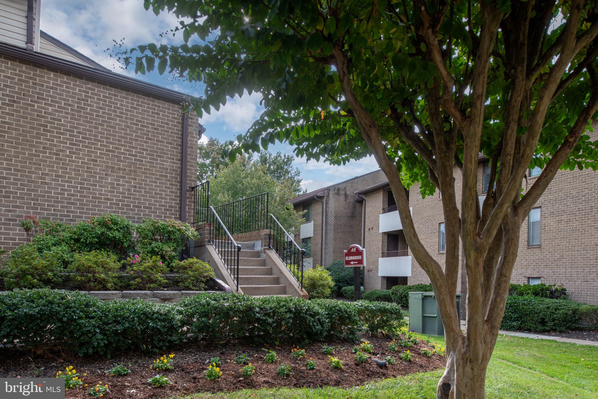 JEFFERSON MEWS - Residential