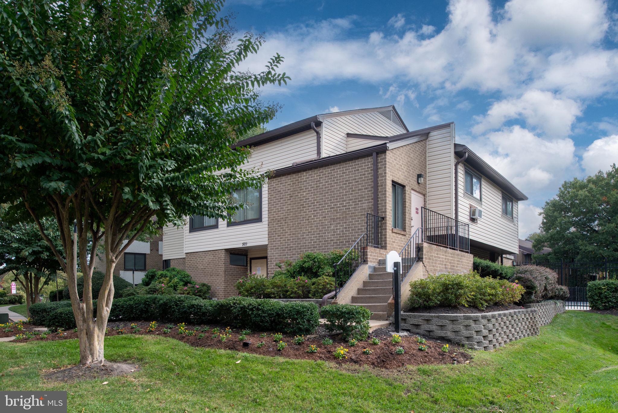 JEFFERSON MEWS - Residential