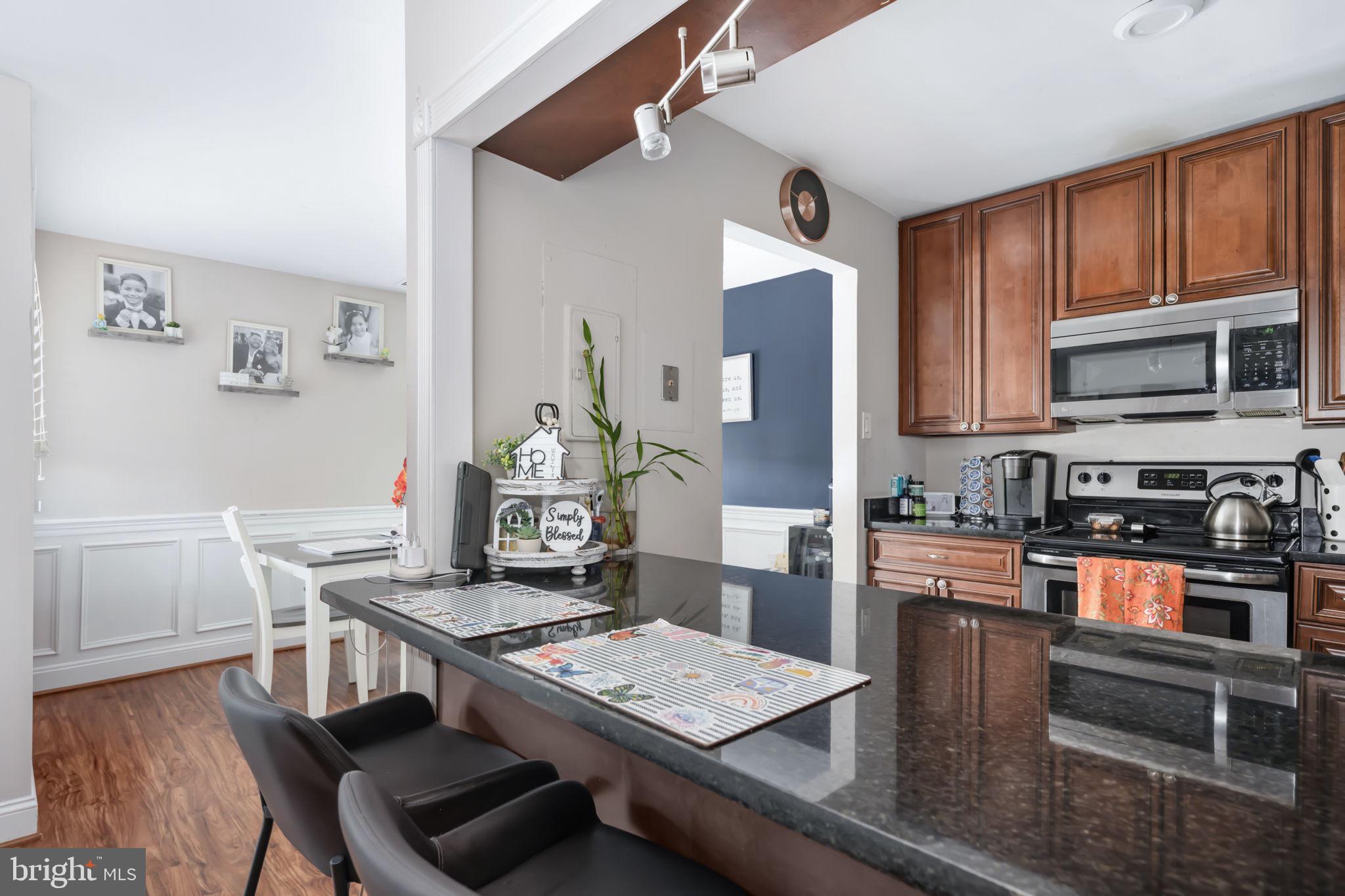 JEFFERSON MEWS - Residential