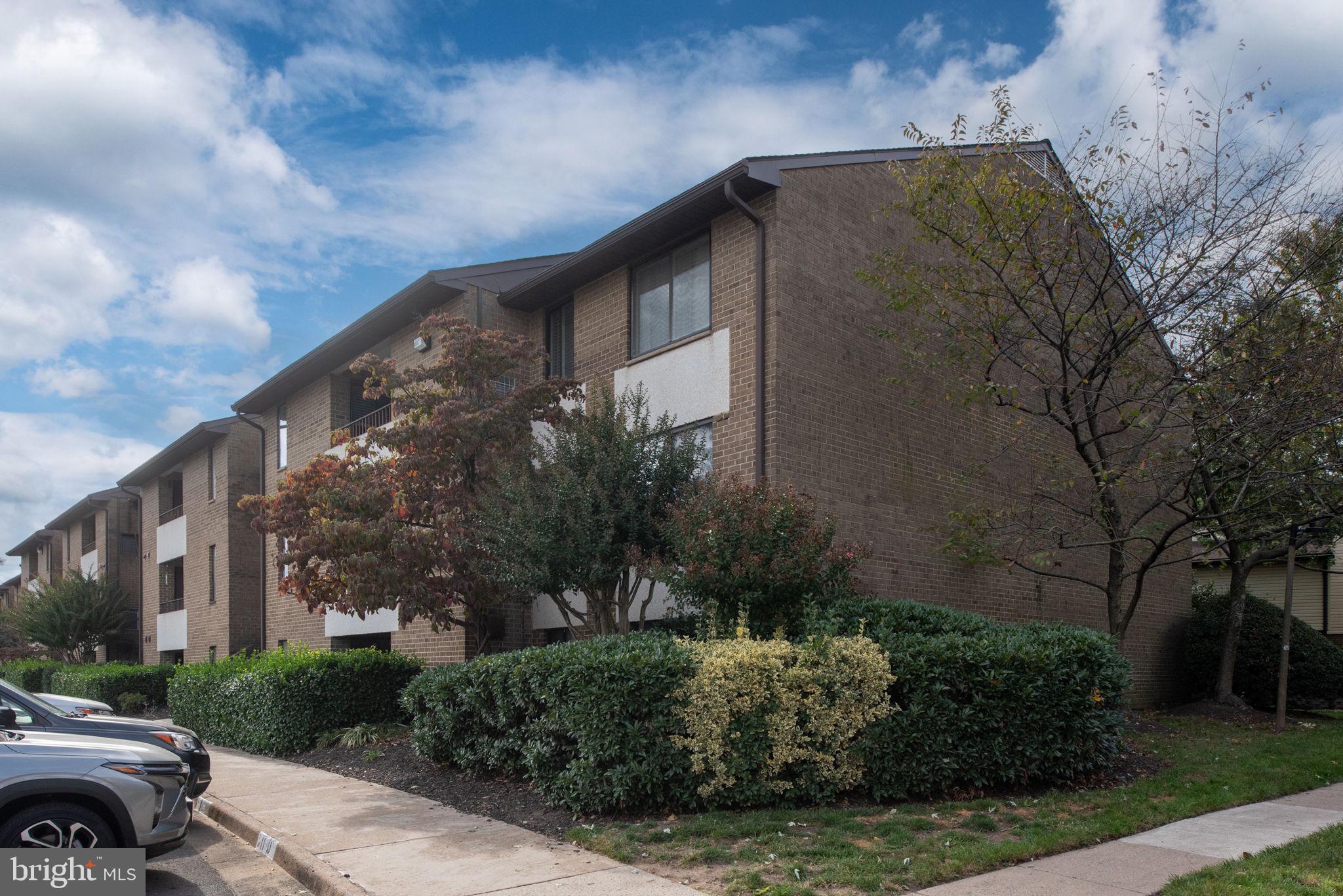 JEFFERSON MEWS - Residential