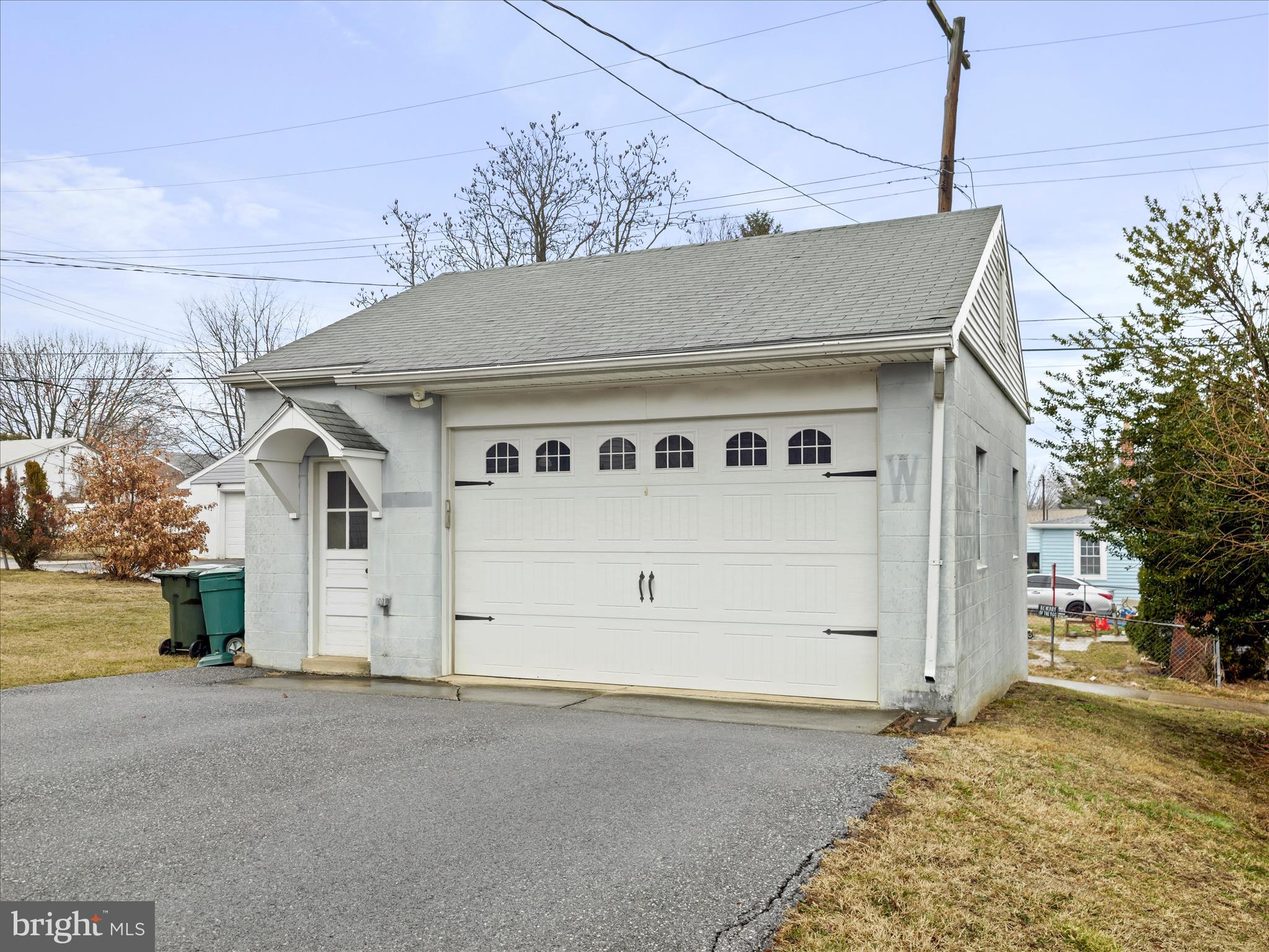 HAGERSTOWN - Residential