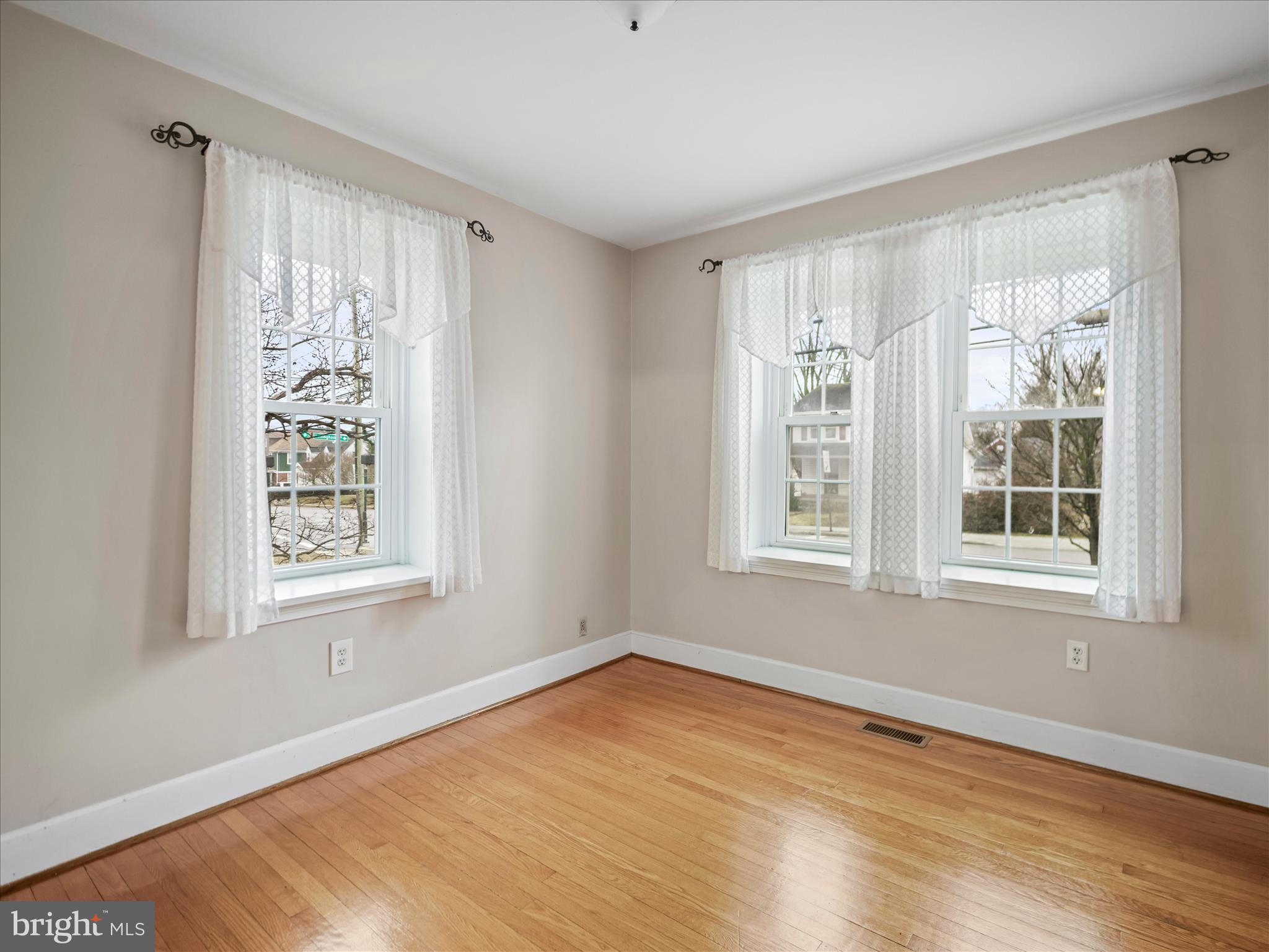 HAGERSTOWN - Residential