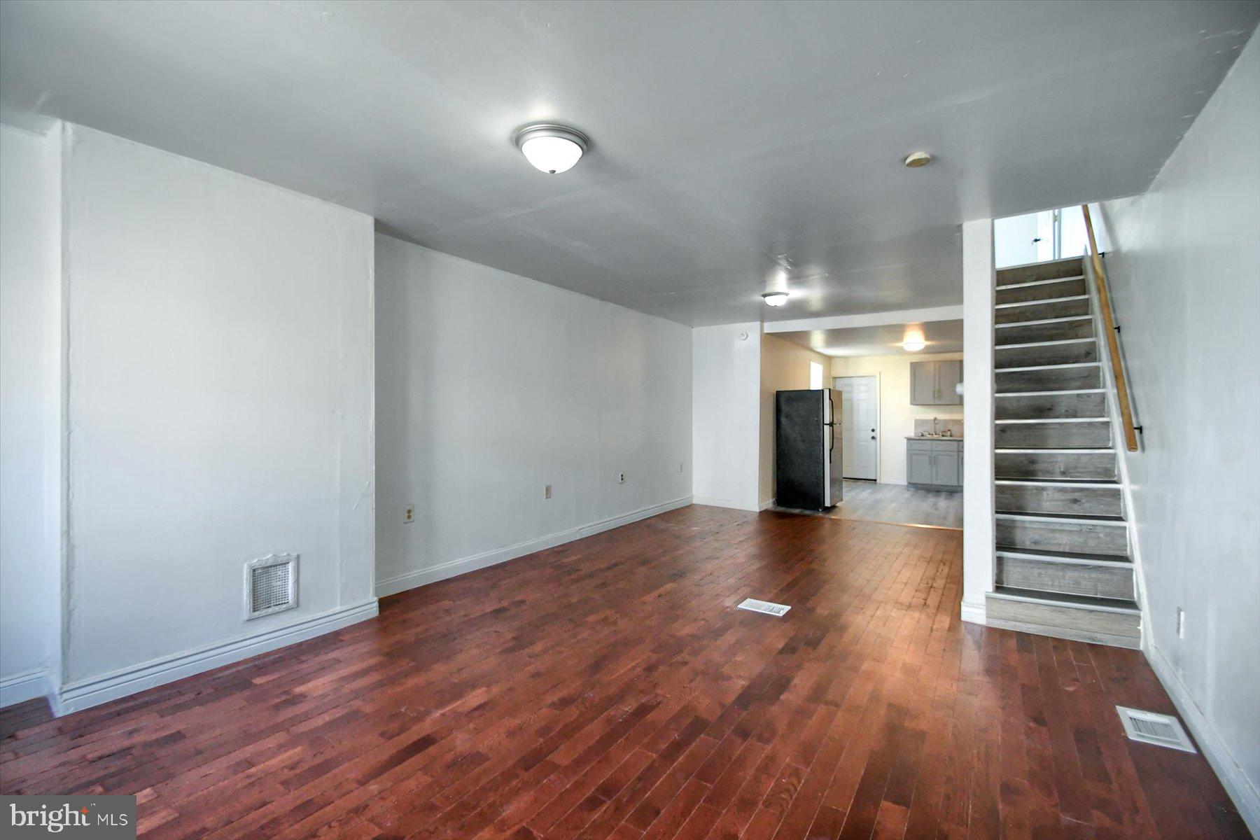 MANTUA - Residential Lease
