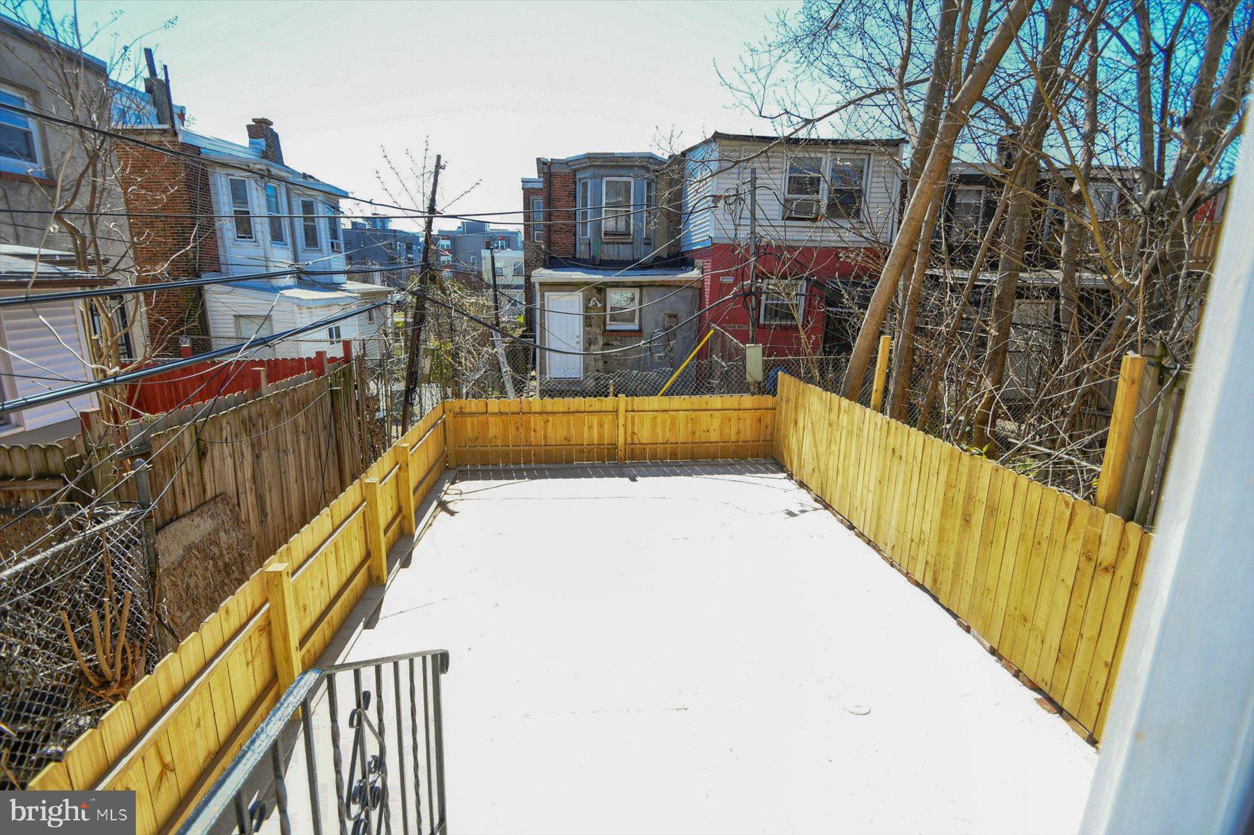 MANTUA - Residential Lease