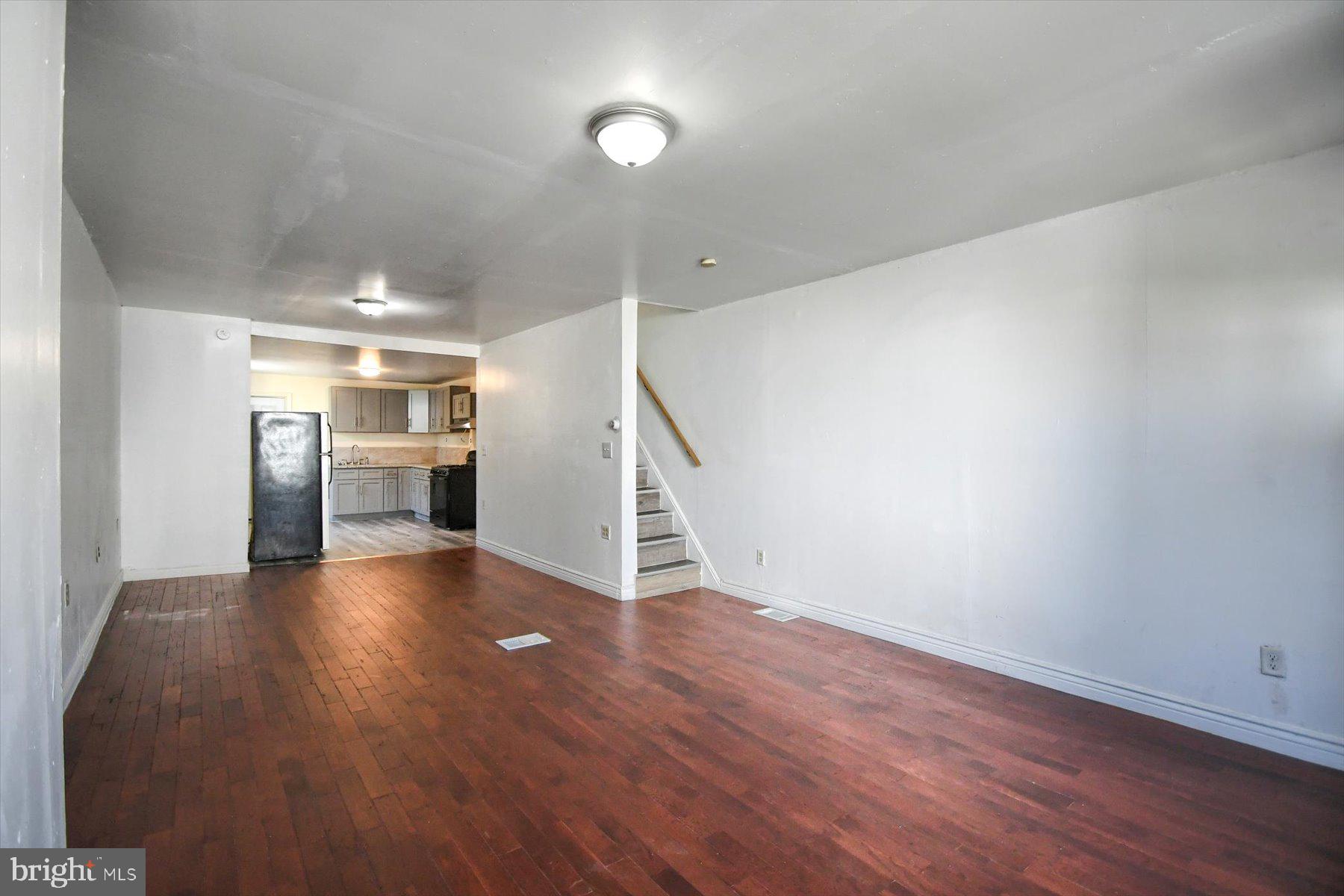 MANTUA - Residential Lease