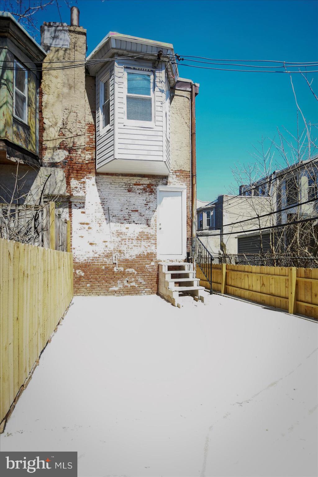 MANTUA - Residential Lease