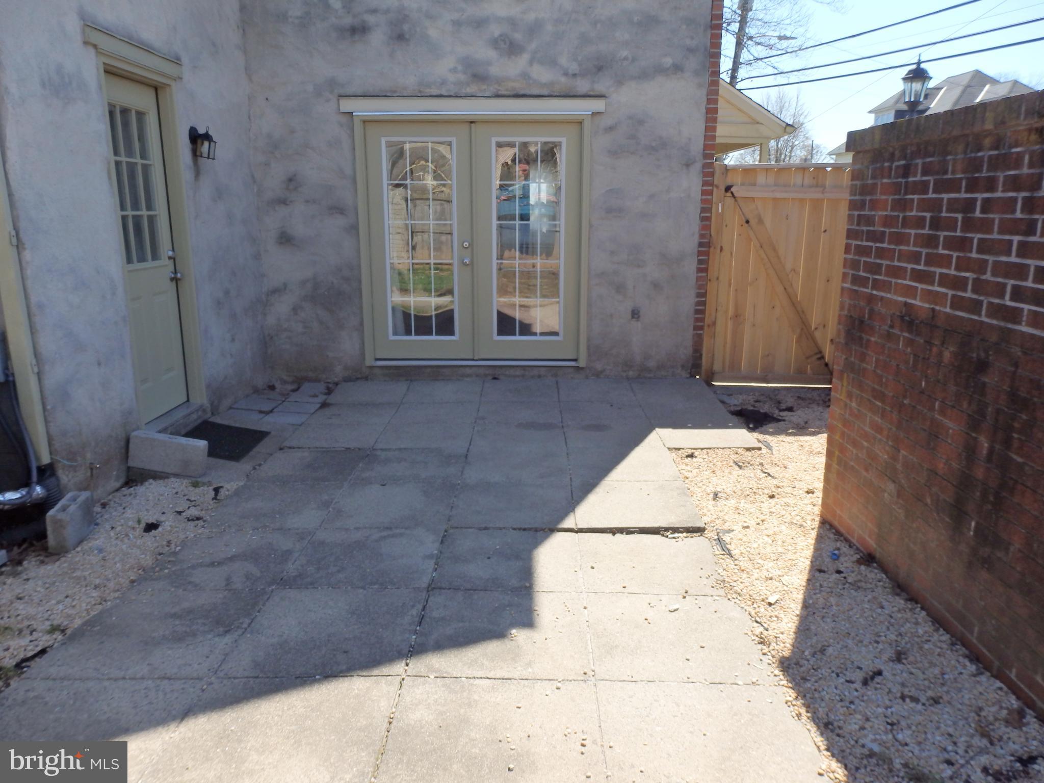 QUAKER RUN - Residential